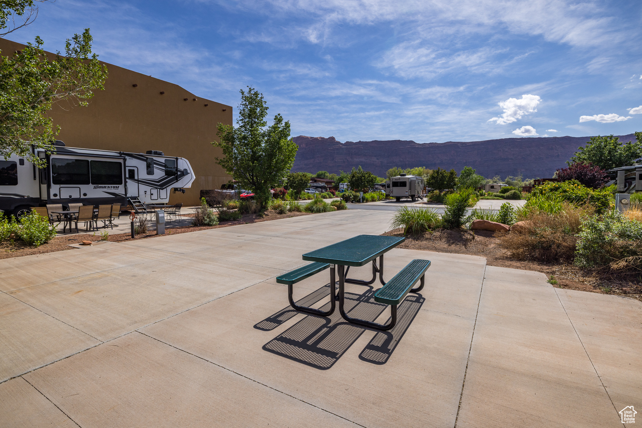 PORTAL RV RESORT - Land