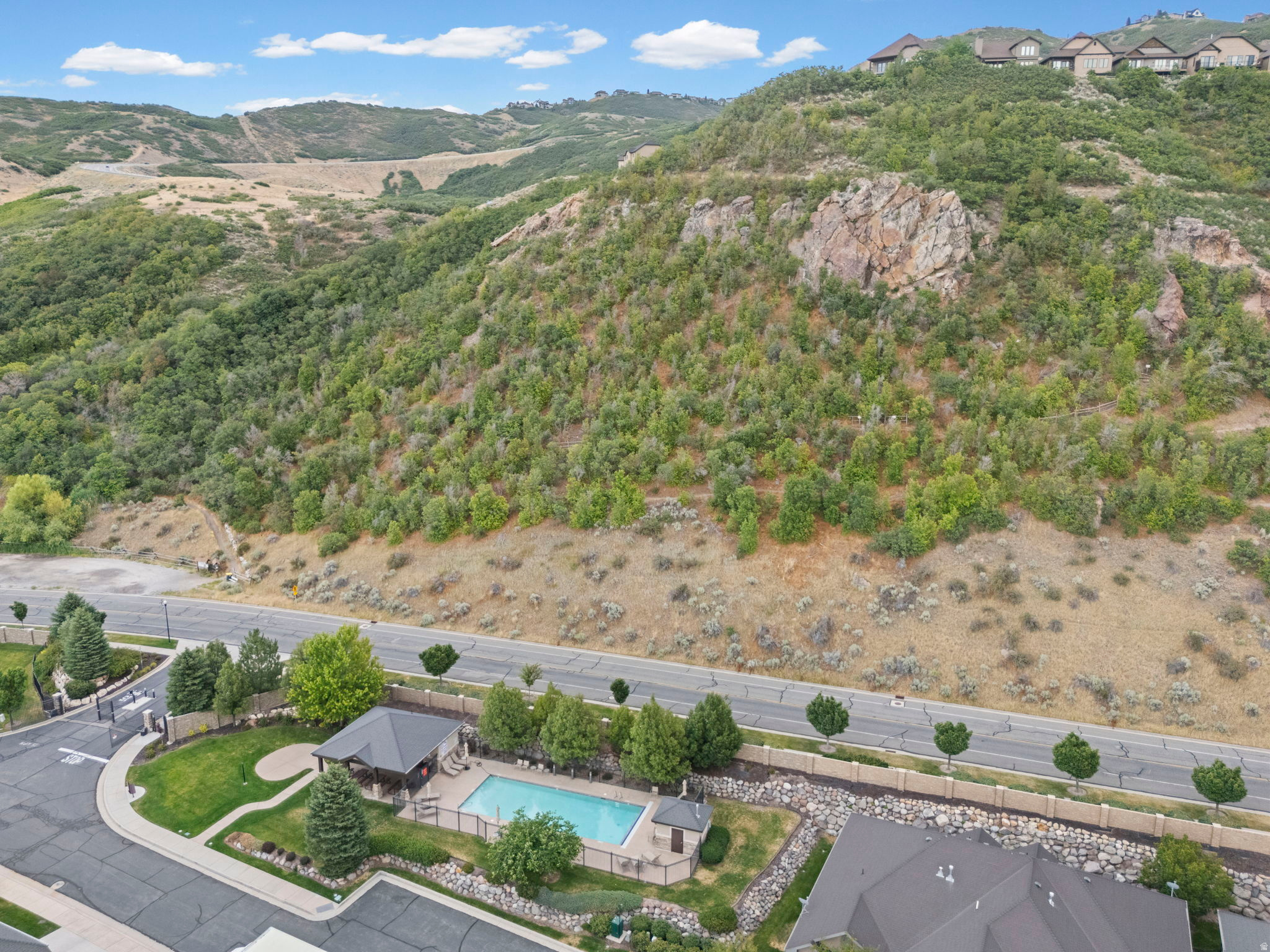 SUNSET RIDGE AT SOUTH MOUNTAIN - Residential