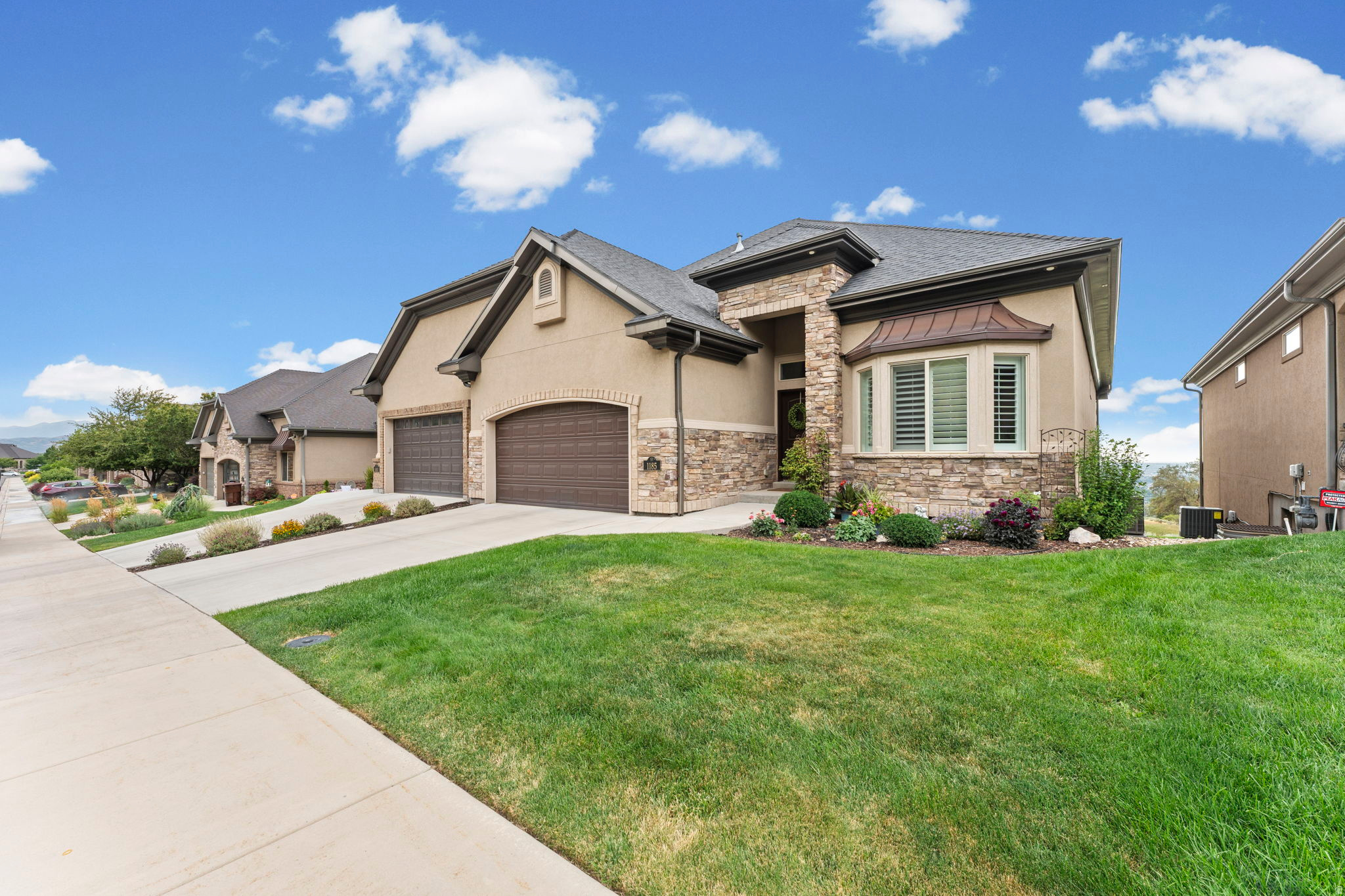 SUNSET RIDGE AT SOUTH MOUNTAIN - Residential