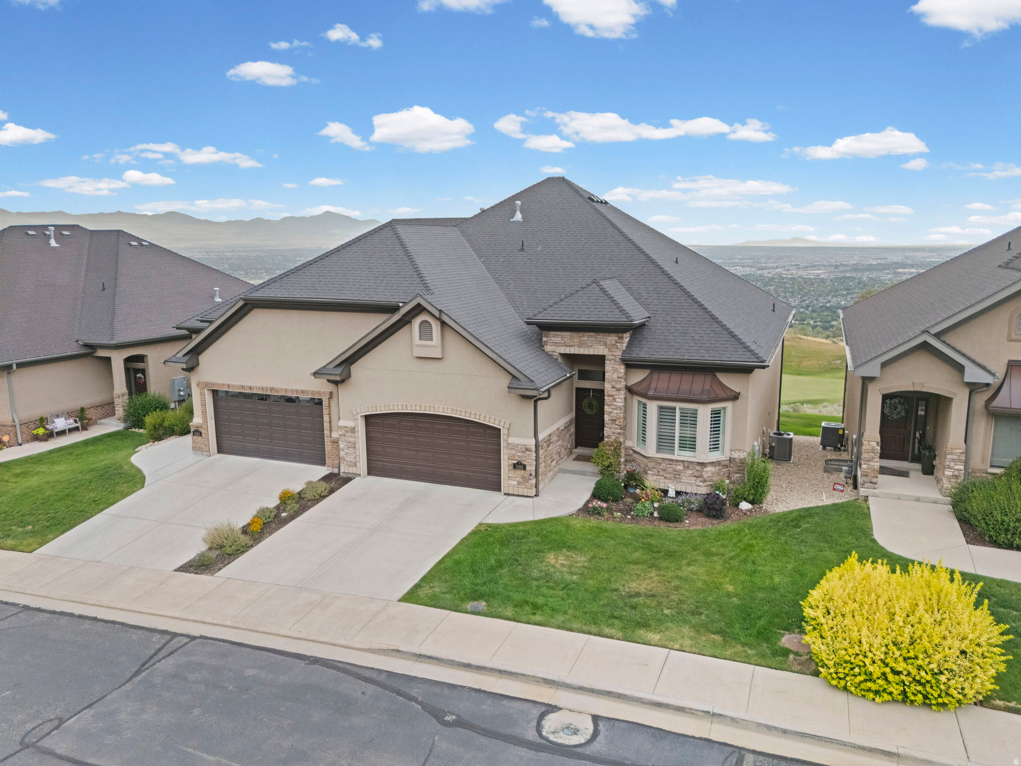 SUNSET RIDGE AT SOUTH MOUNTAIN - Residential