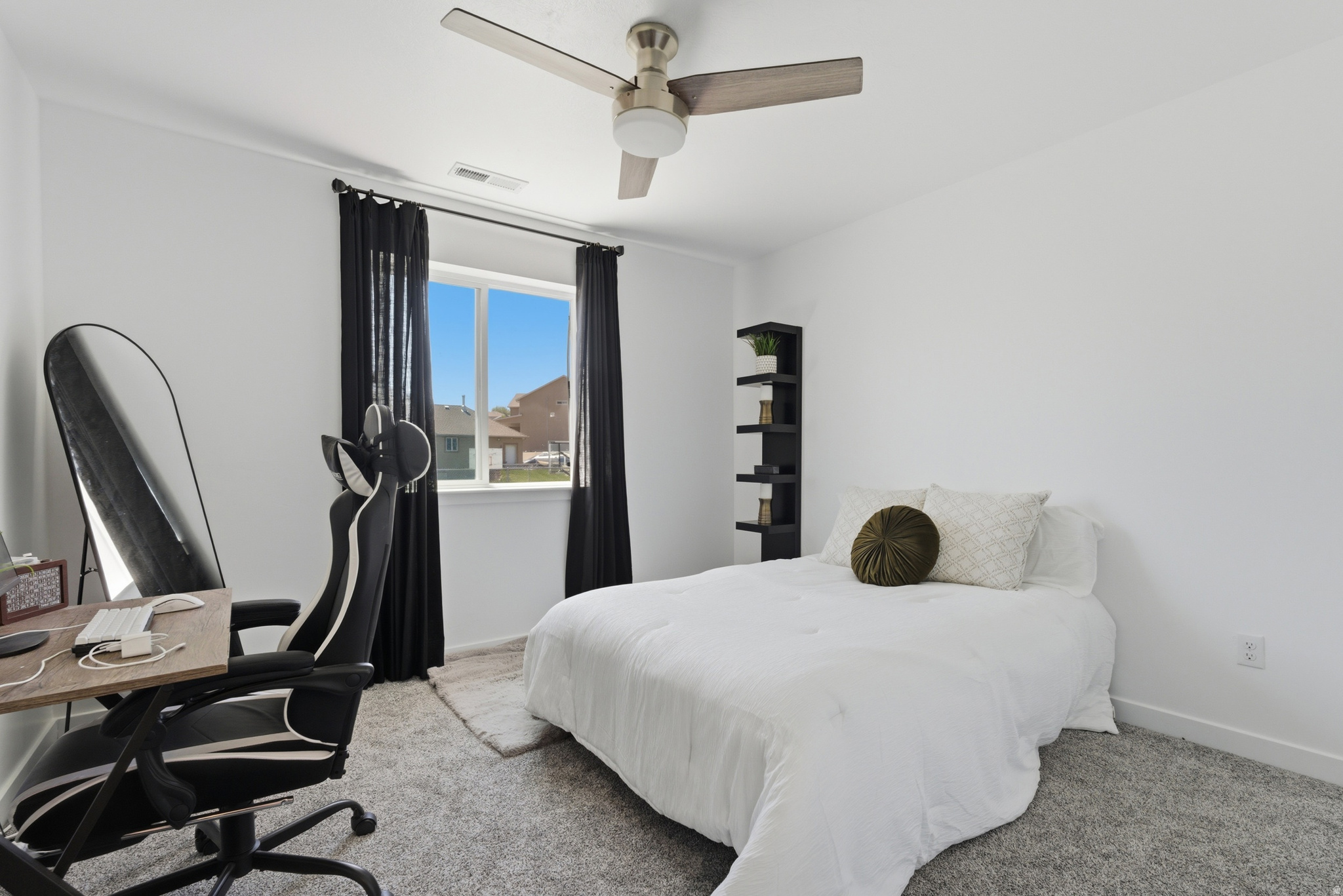 HERON HILLS - Residential
