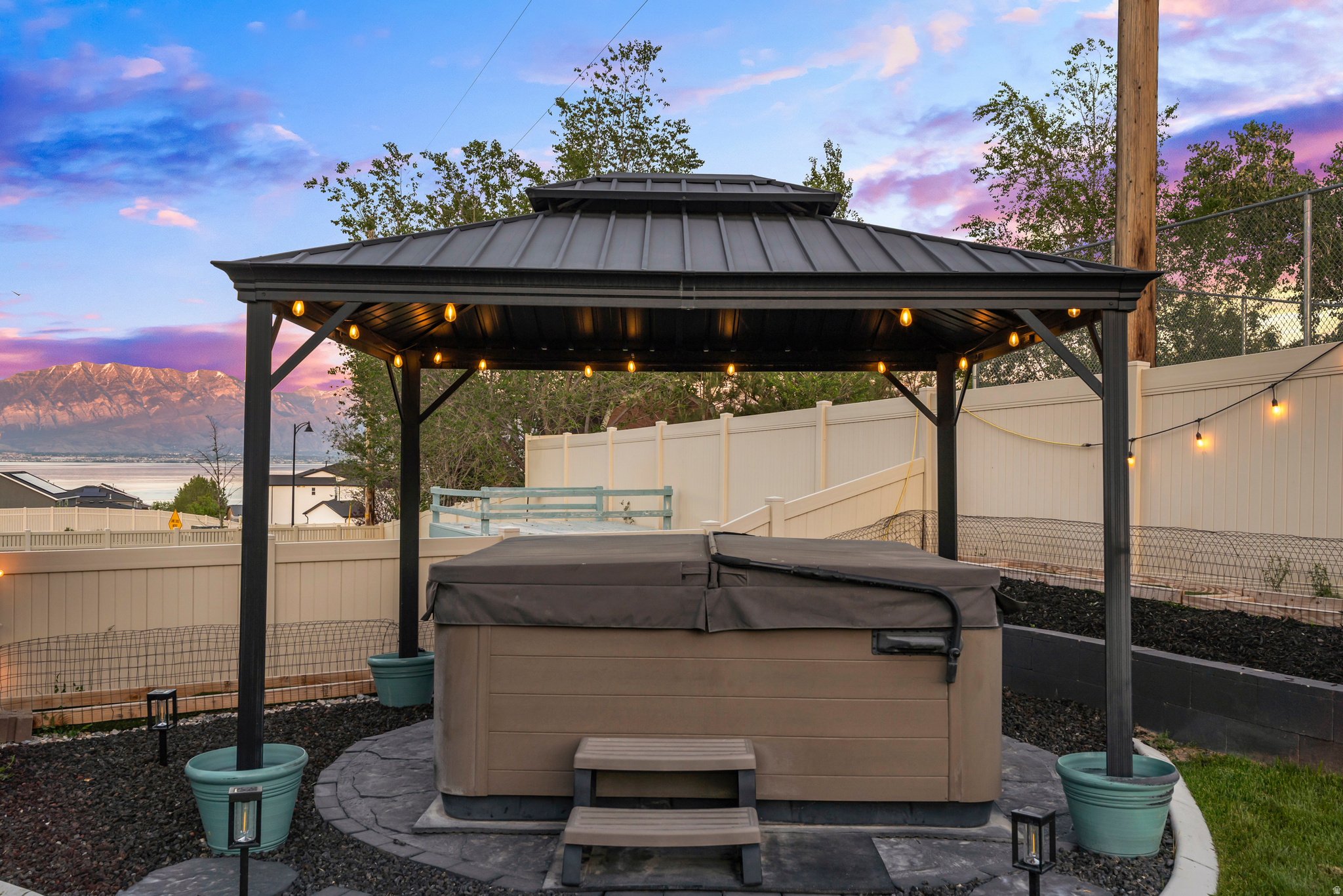 HERON HILLS - Residential