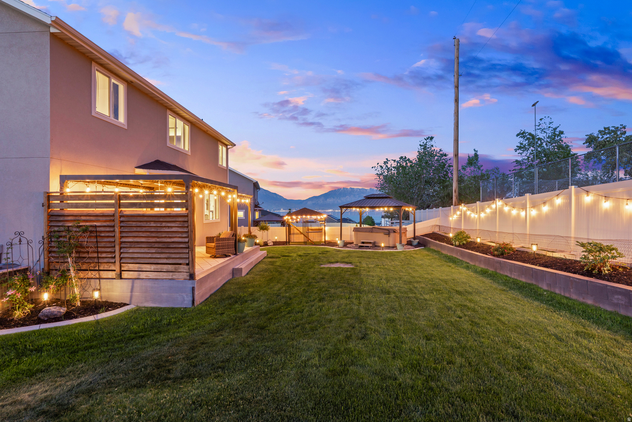 HERON HILLS - Residential