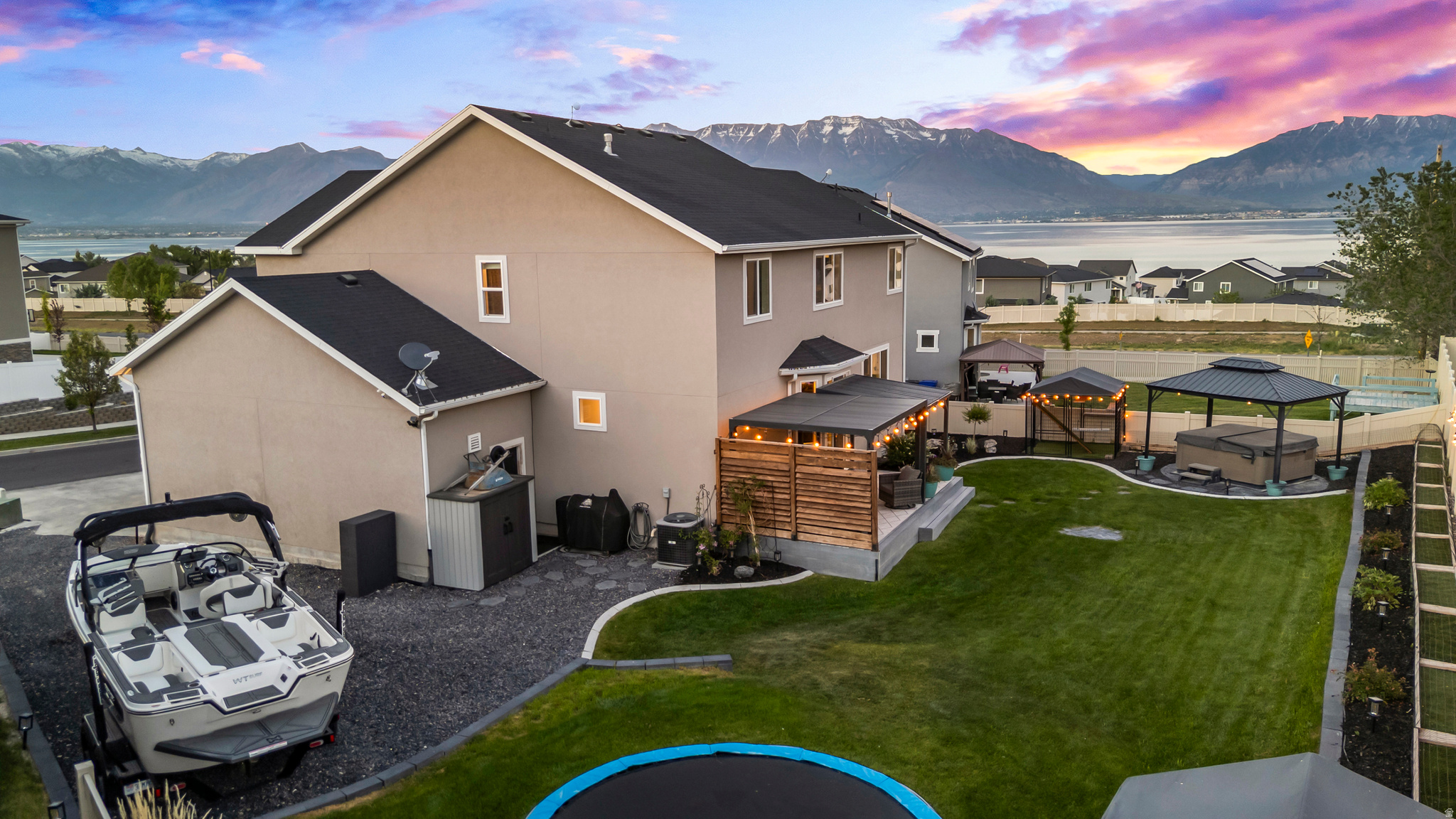 HERON HILLS - Residential