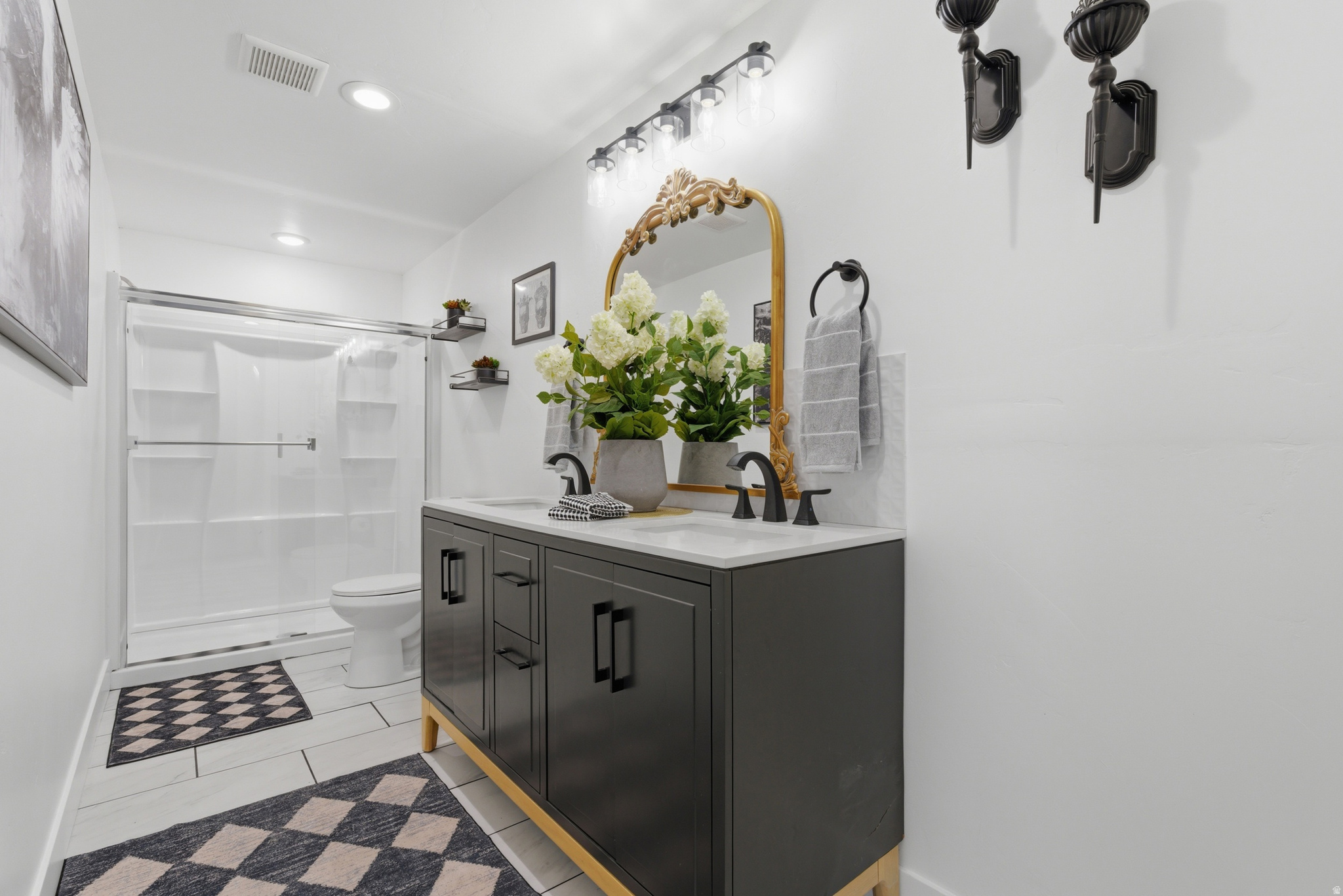 HERON HILLS - Residential