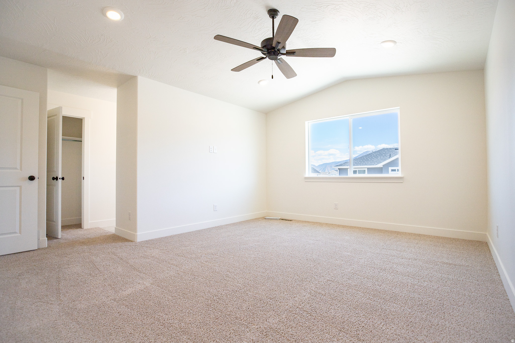 ARROWHEAD SPRINGS - Residential