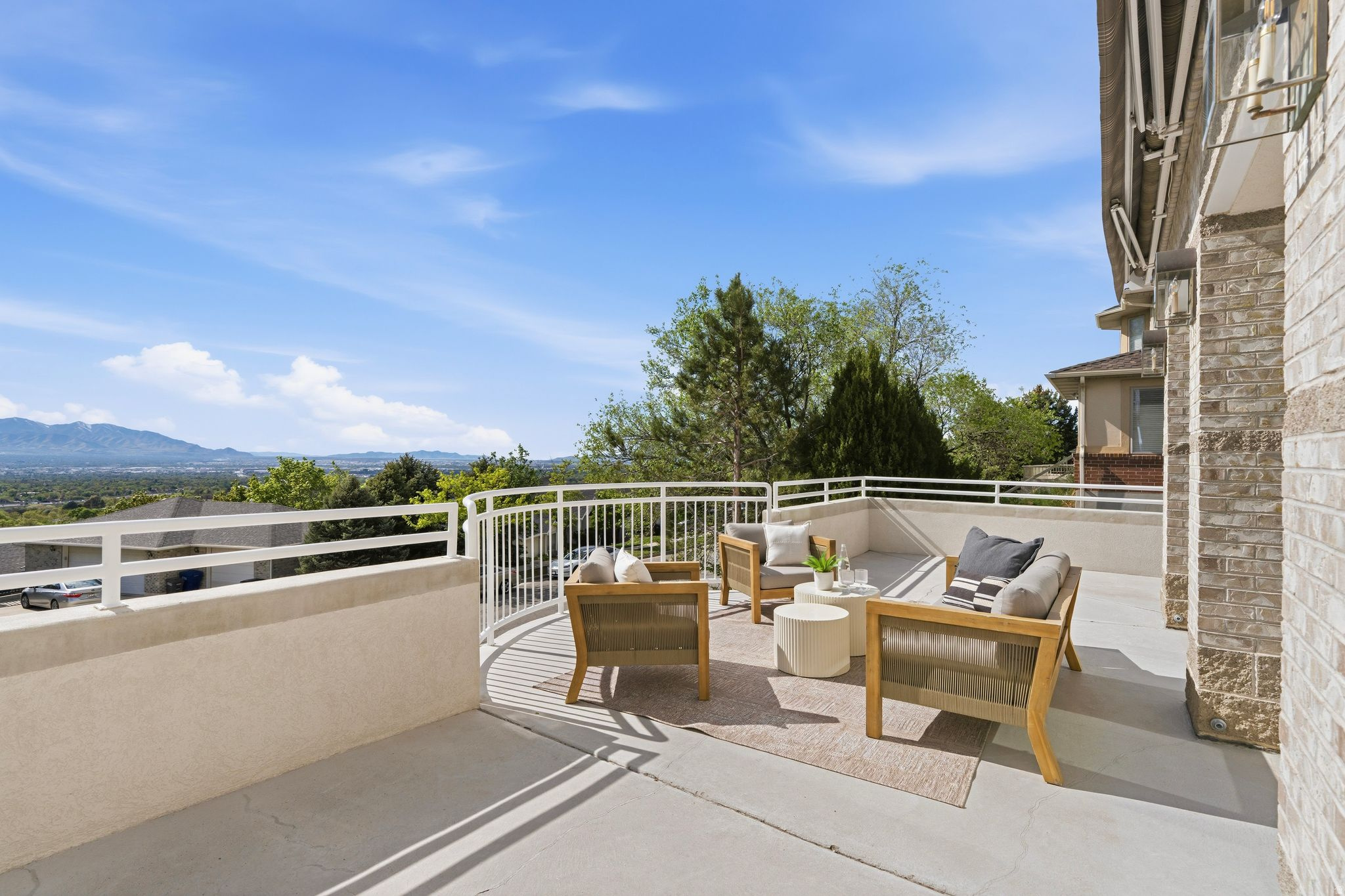 BENCHMARK - Residential