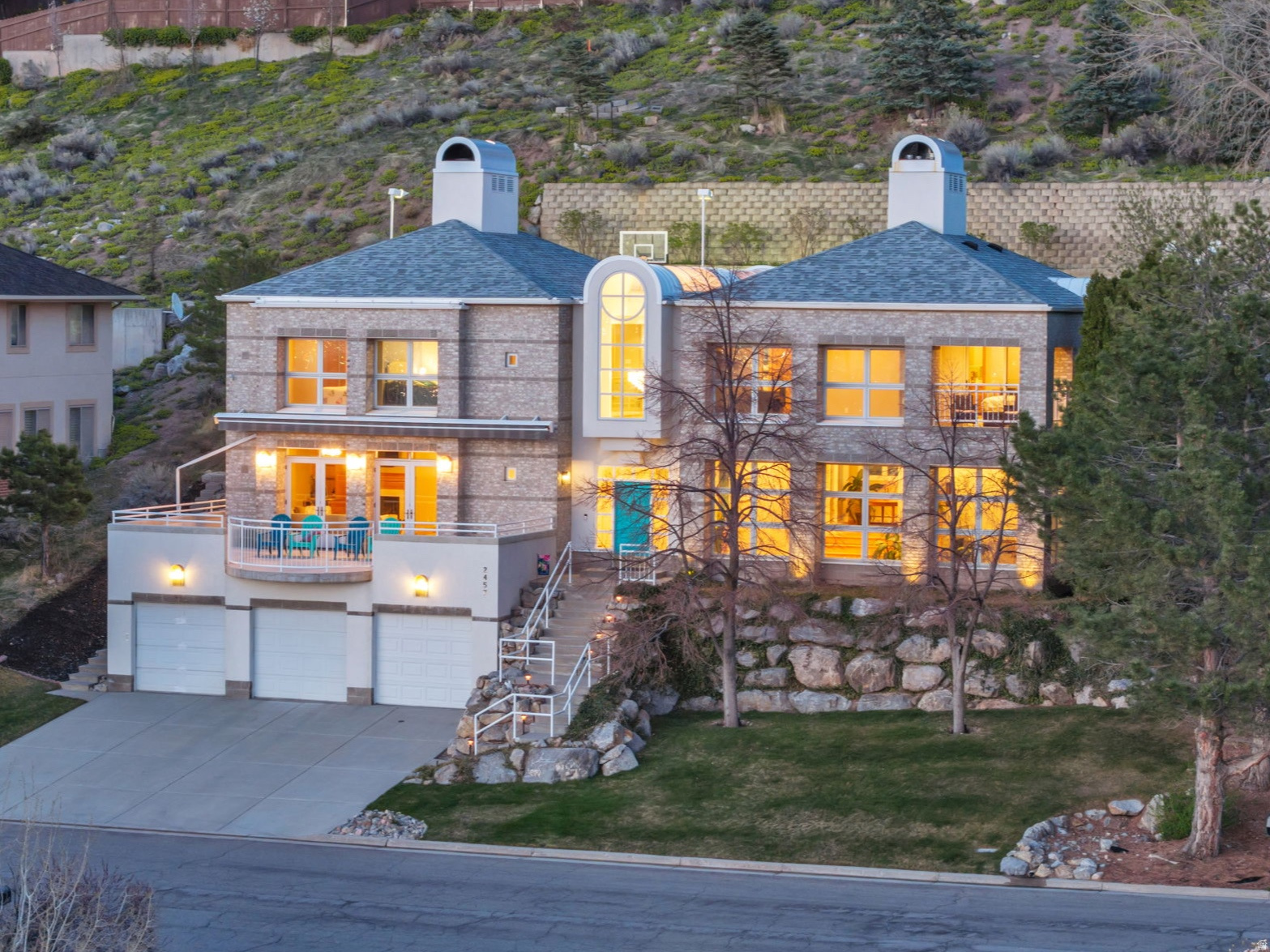 BENCHMARK - Residential