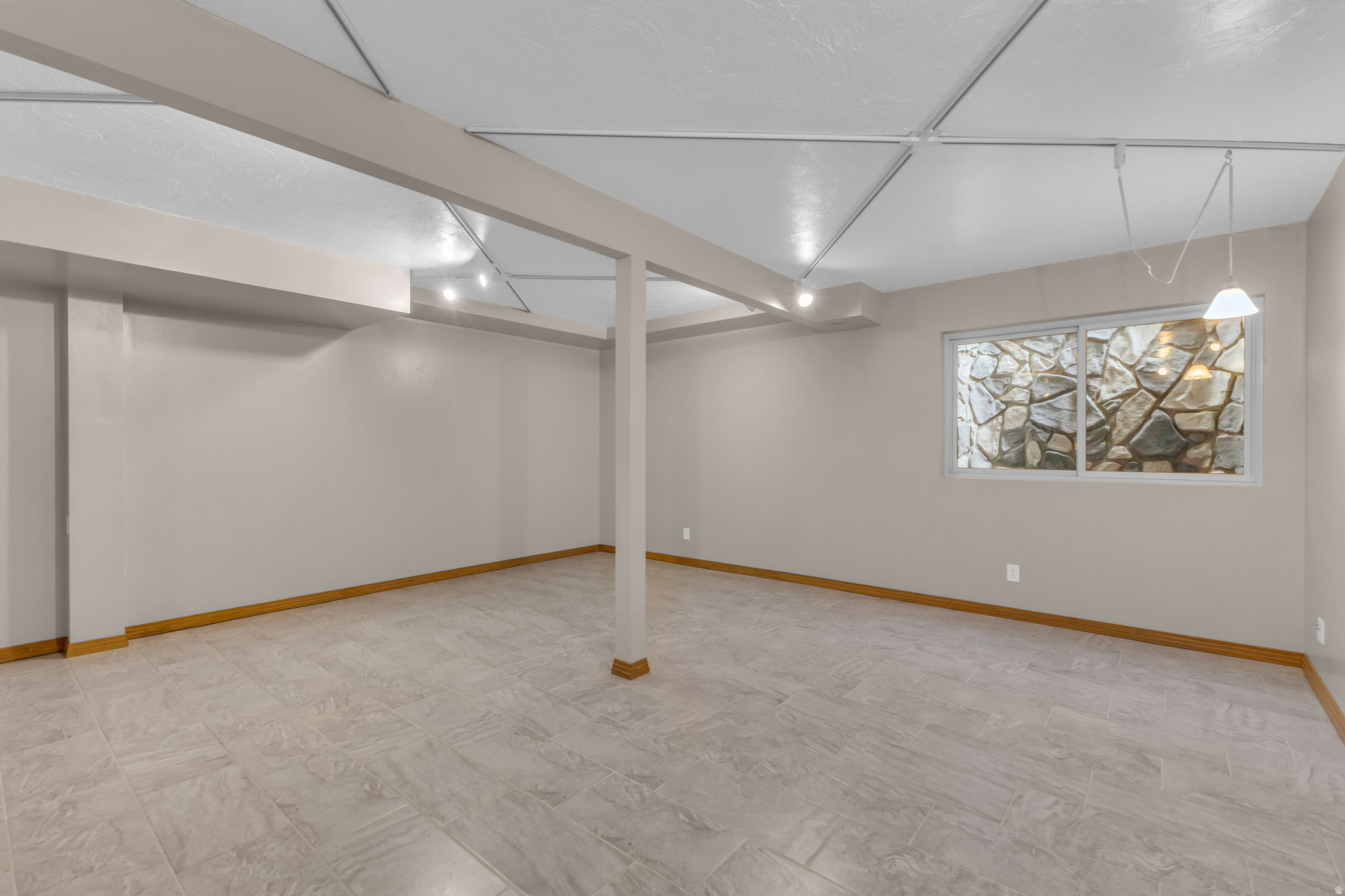 BENCHMARK - Residential