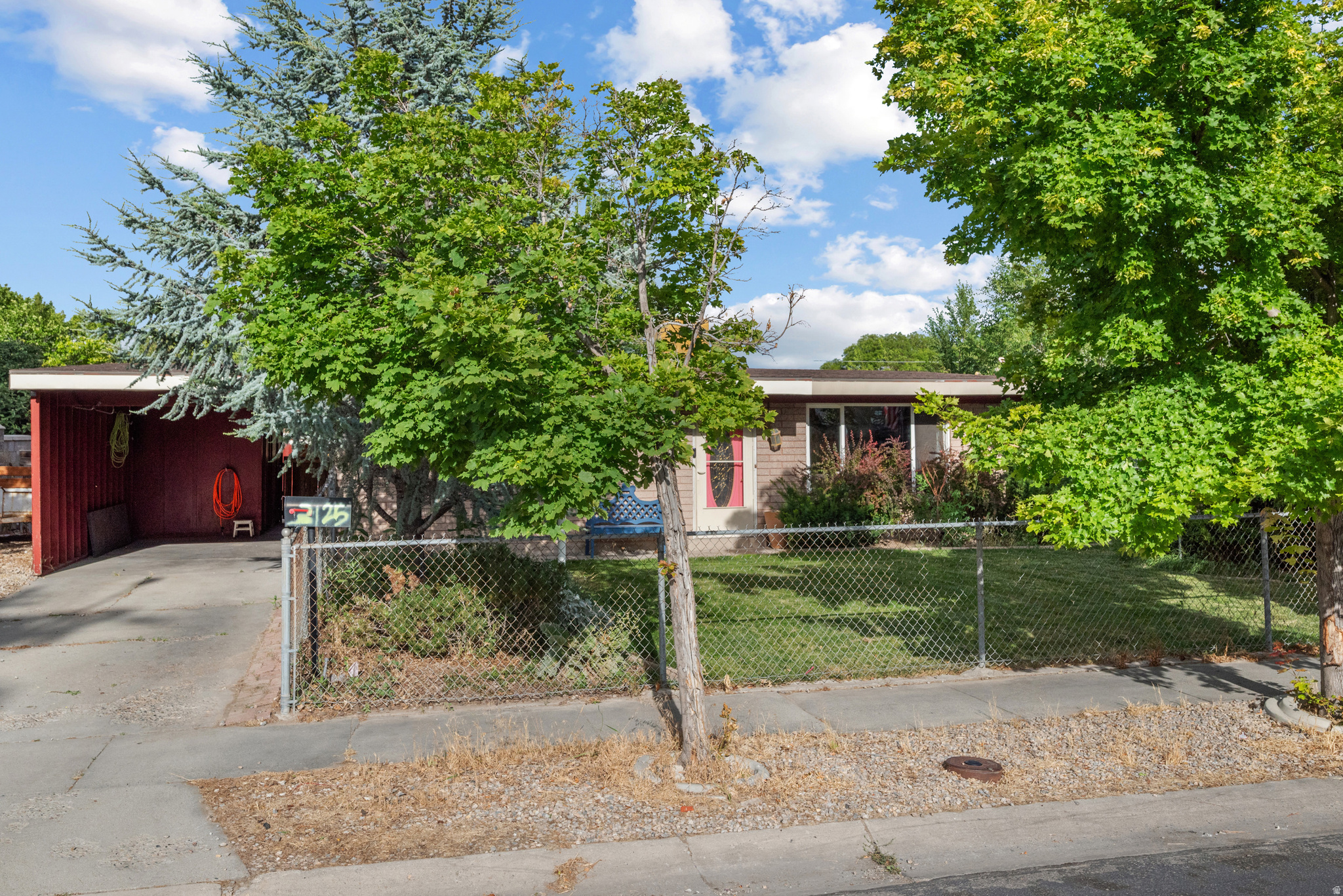 MONROE GARDE - Residential