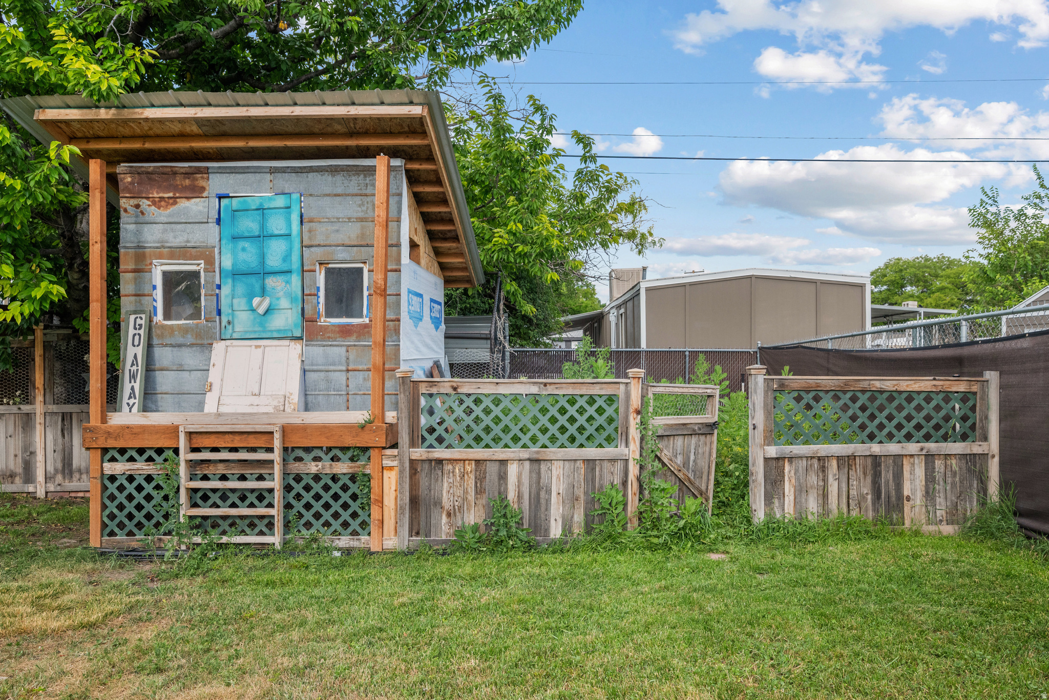 MONROE GARDE - Residential
