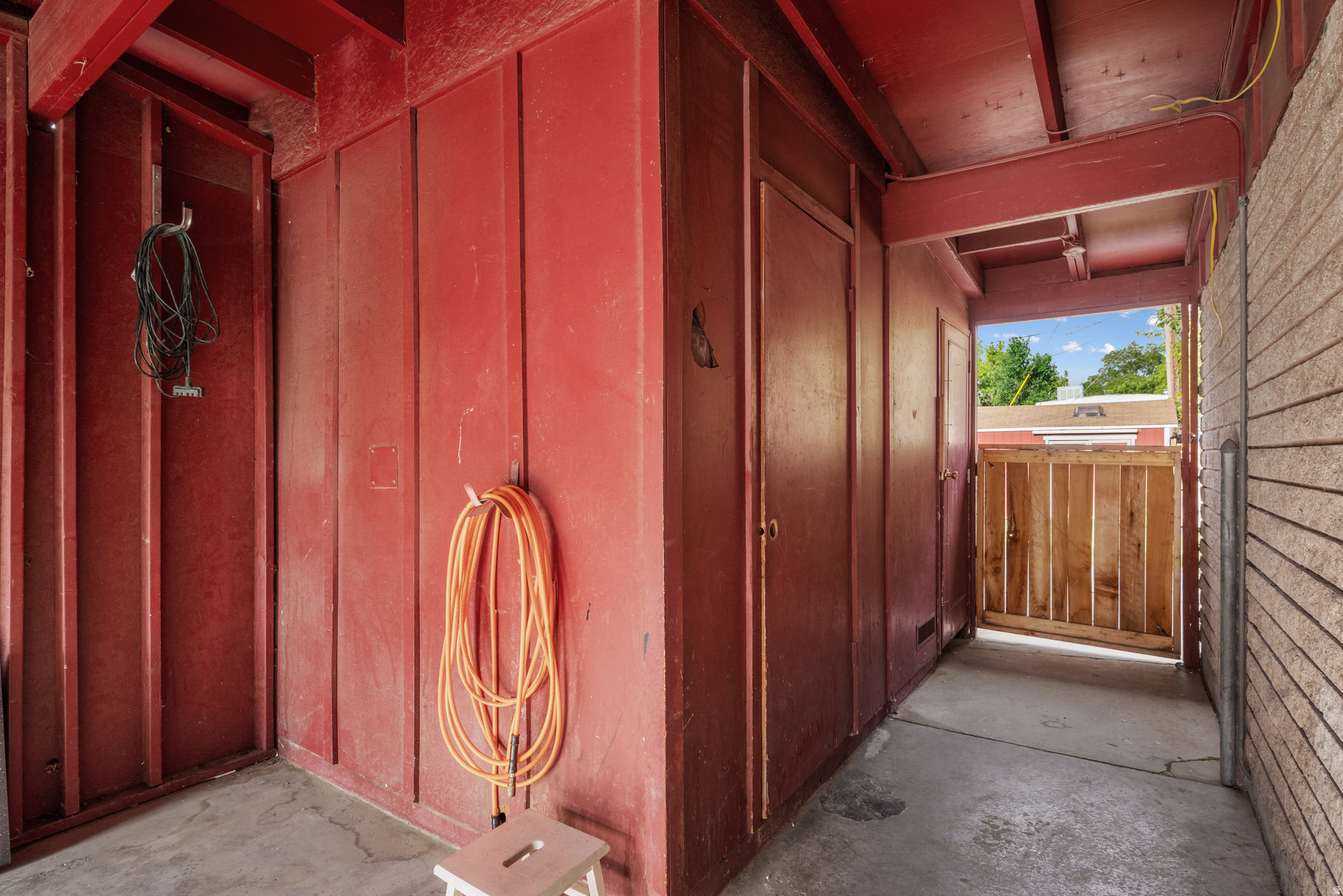 MONROE GARDE - Residential