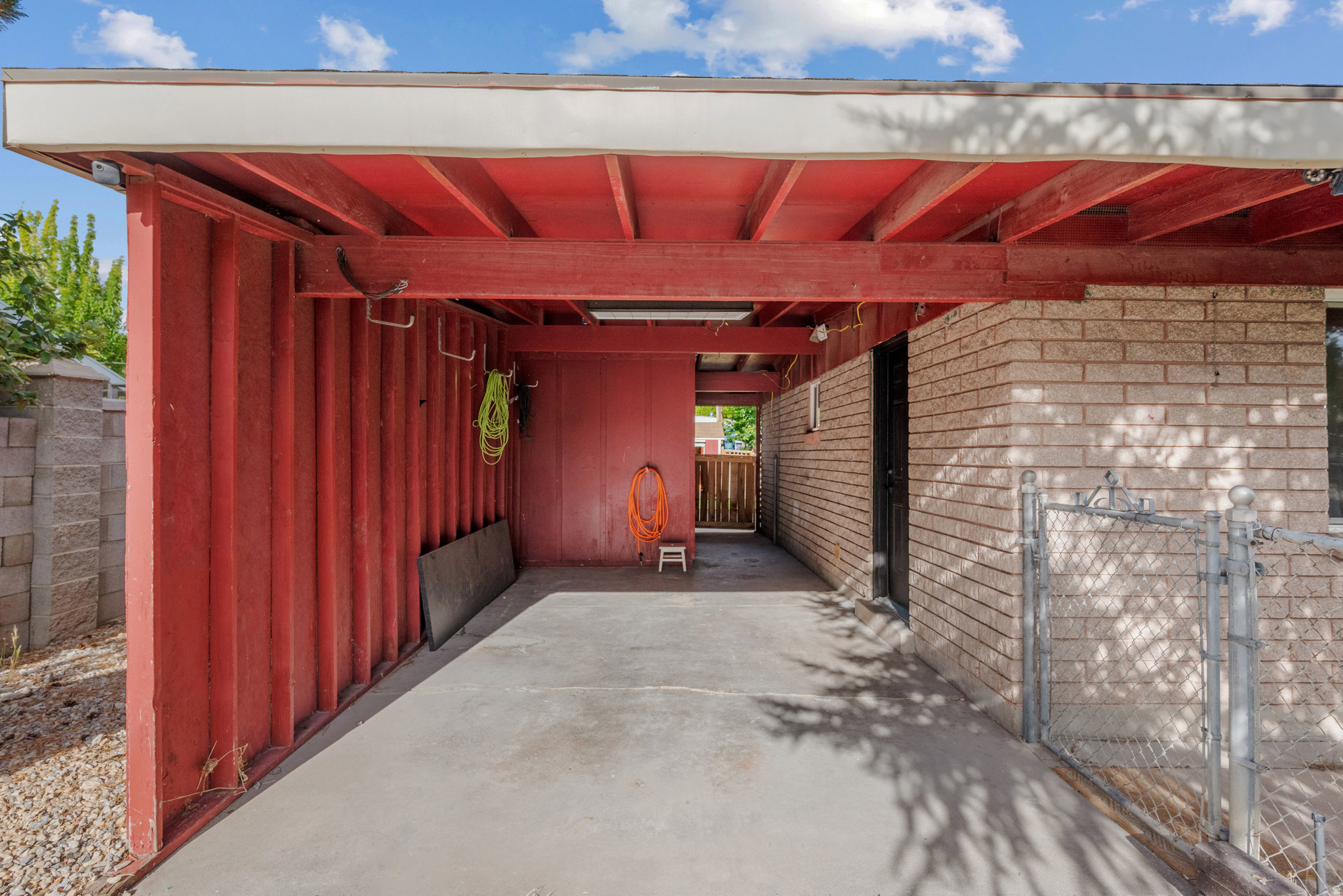 MONROE GARDE - Residential