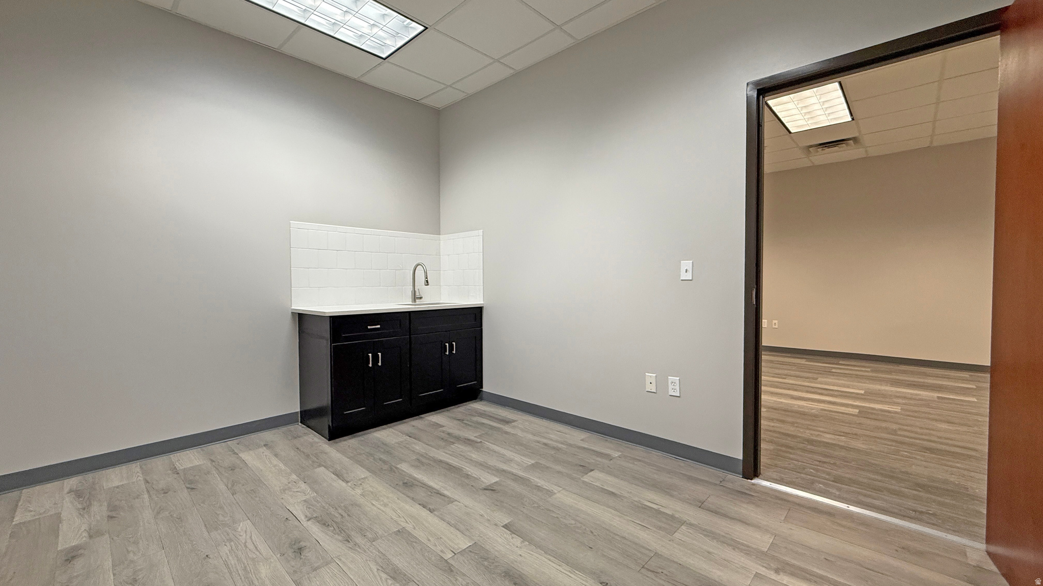 BAXTER PARK - Commercial Lease