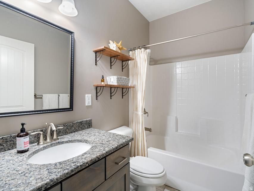 ZIONS GATE ESTATES PH 2 - Residential