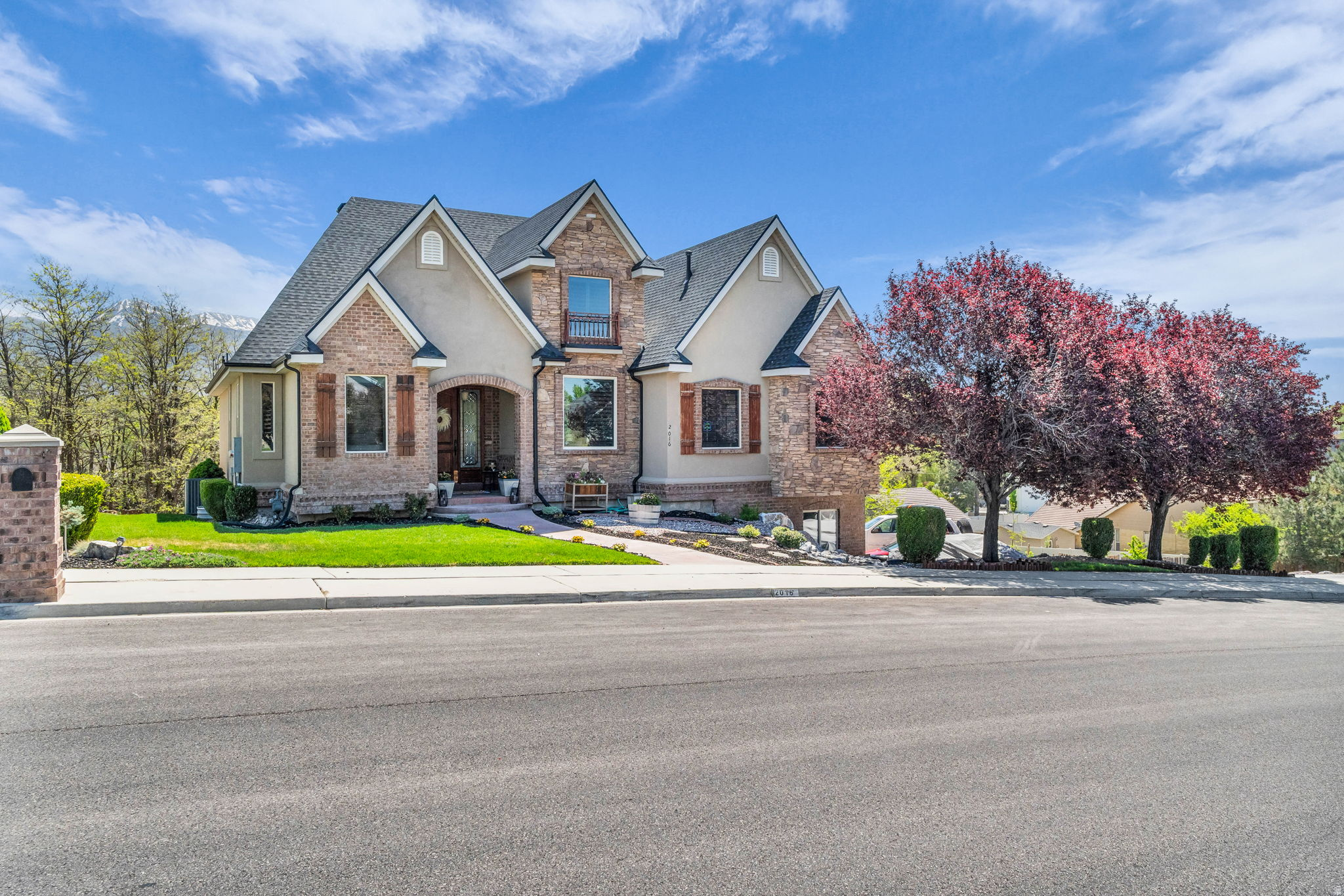 OLIVE GROVE - Residential