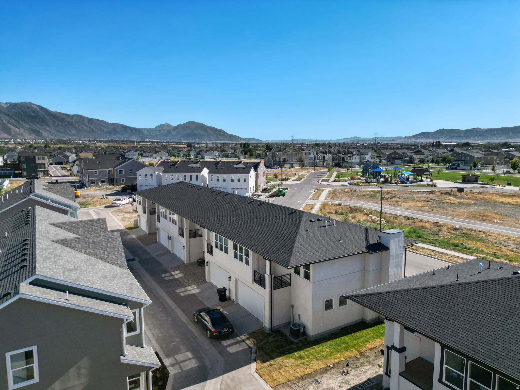 WESTFIELD CENTRAL - Residential