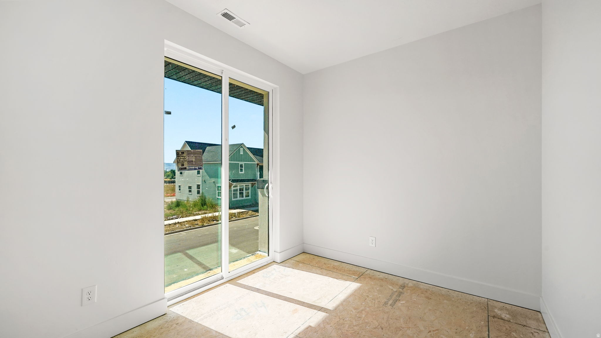 WESTFIELD CENTRAL - Residential