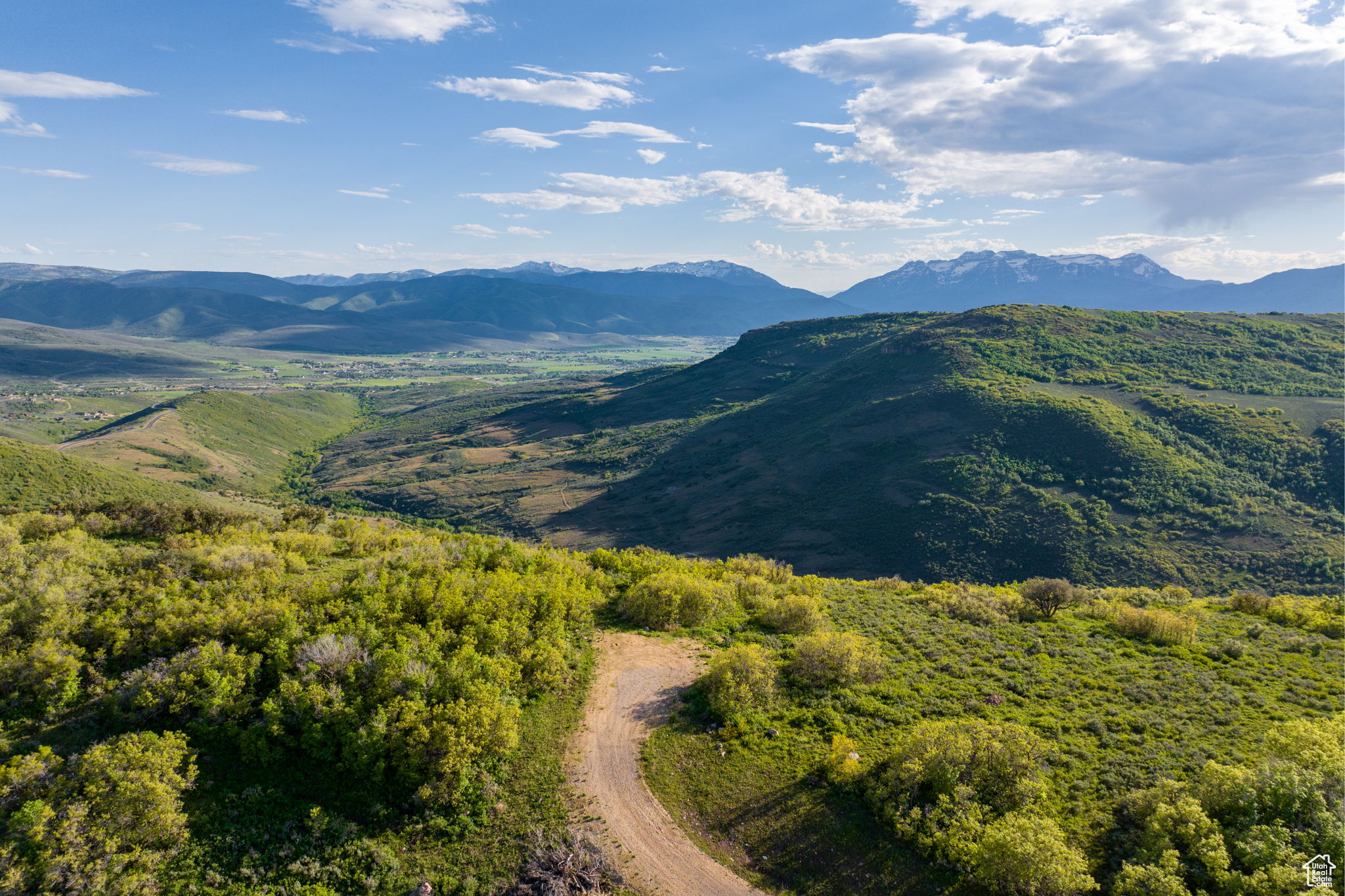 WOLF CREEK - Land