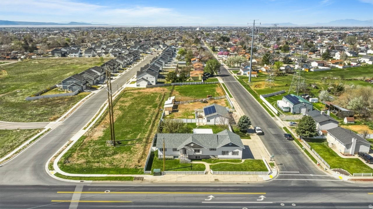 MEADOW PARK #10 - Residential