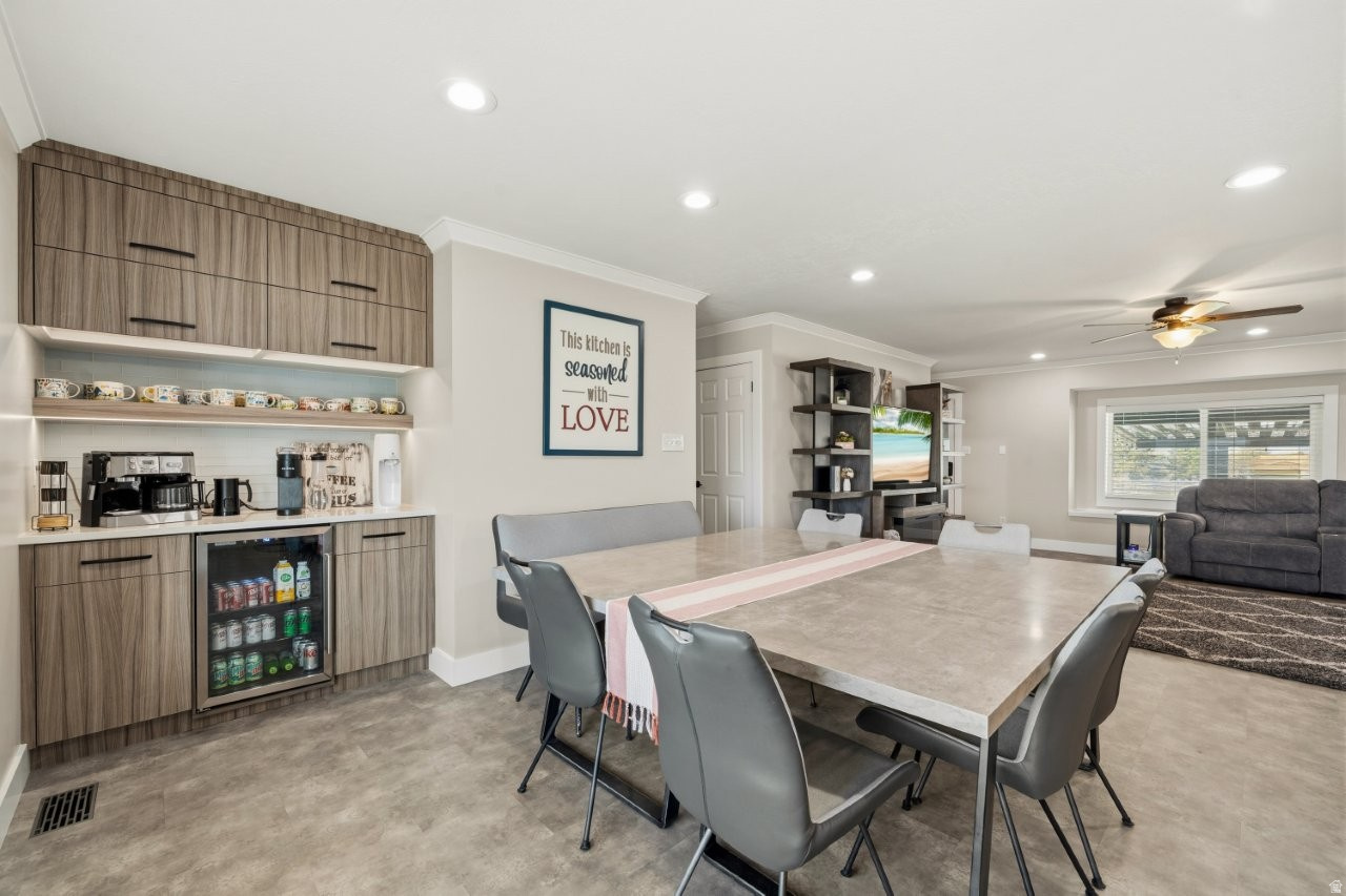 MEADOW PARK #10 - Residential