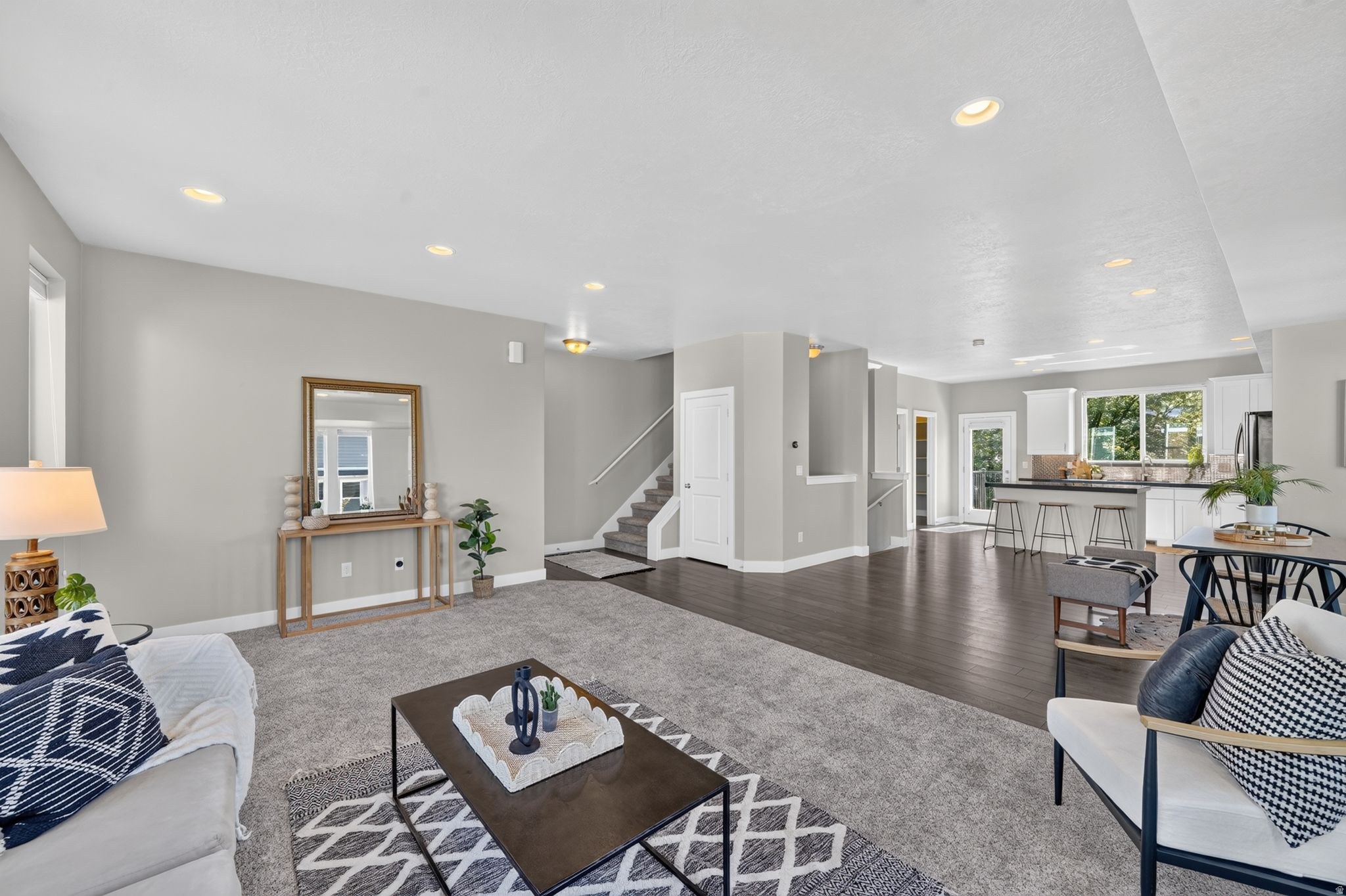 DRAPER CREEKSIDE - Residential