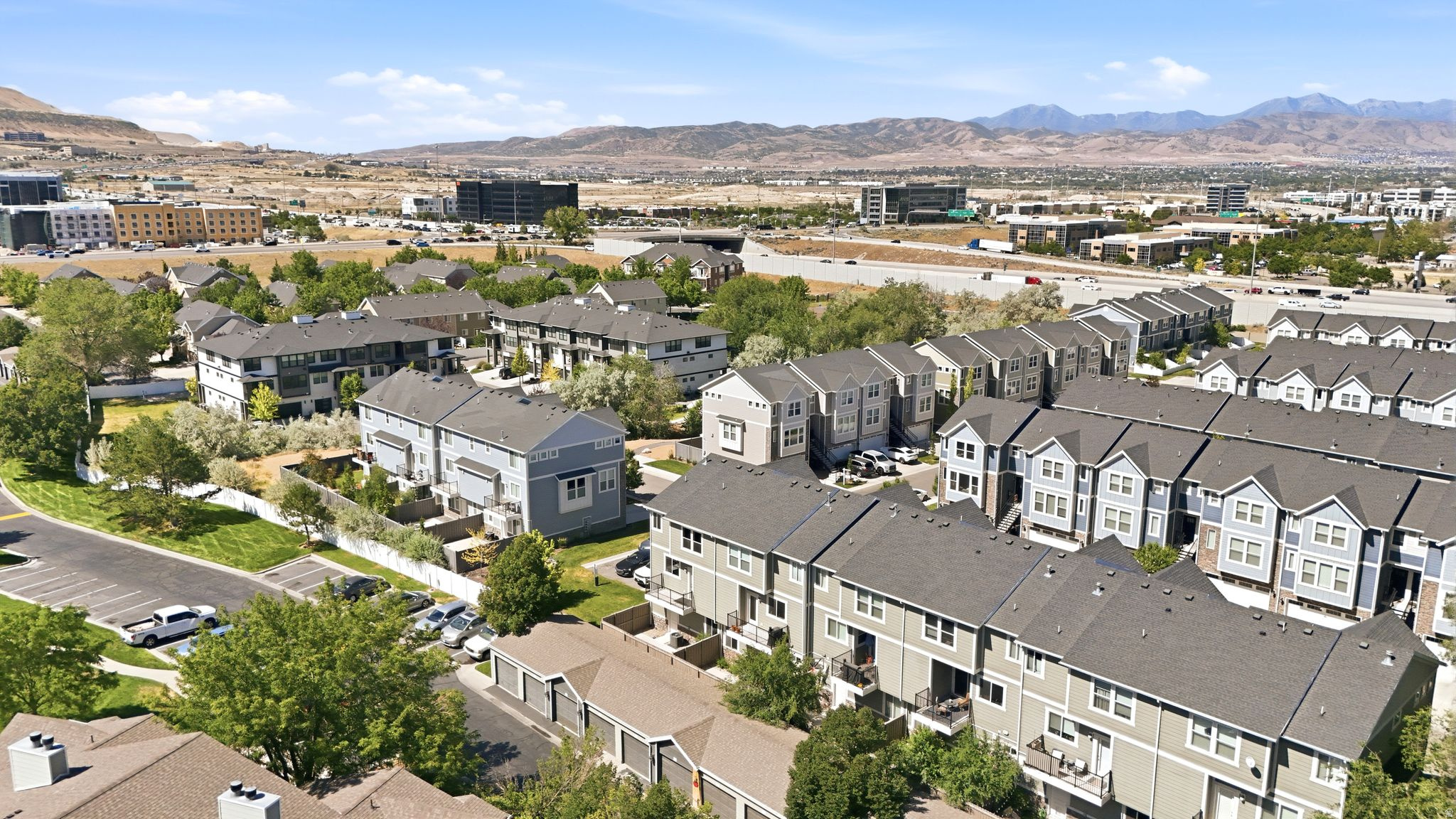 DRAPER CREEKSIDE - Residential