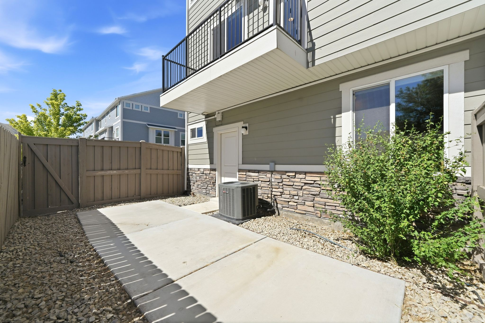 DRAPER CREEKSIDE - Residential