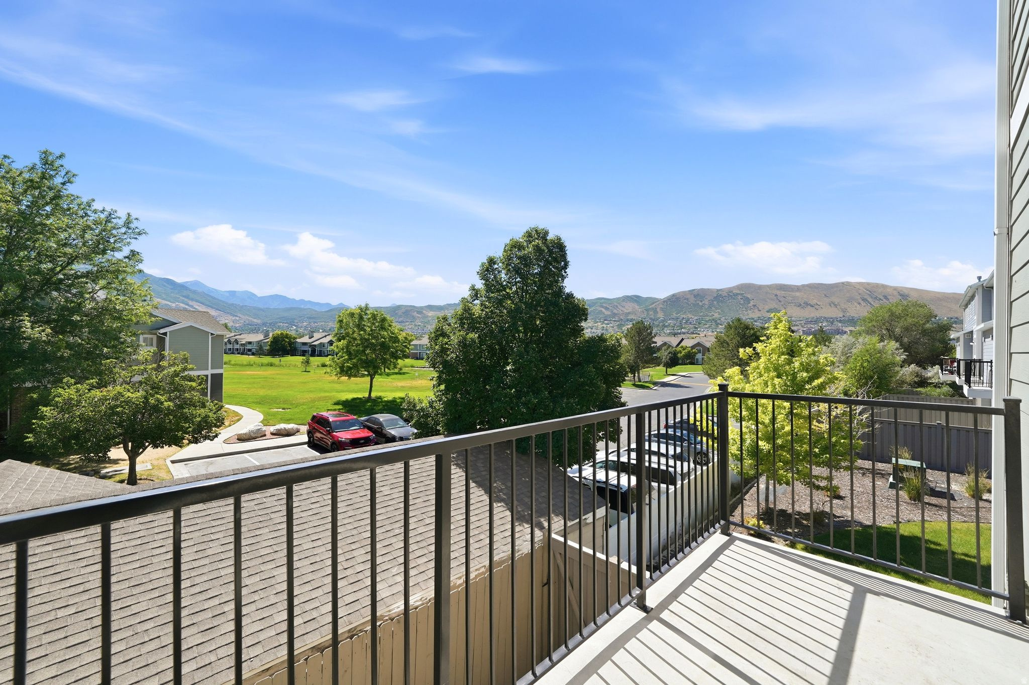 DRAPER CREEKSIDE - Residential