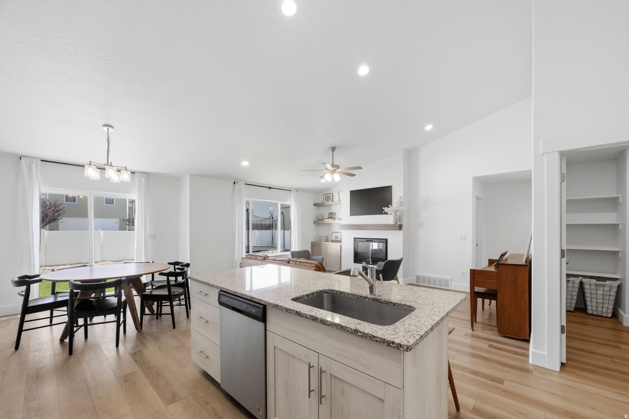 LANDING AT EAGLE MOUNTAIN - Residential