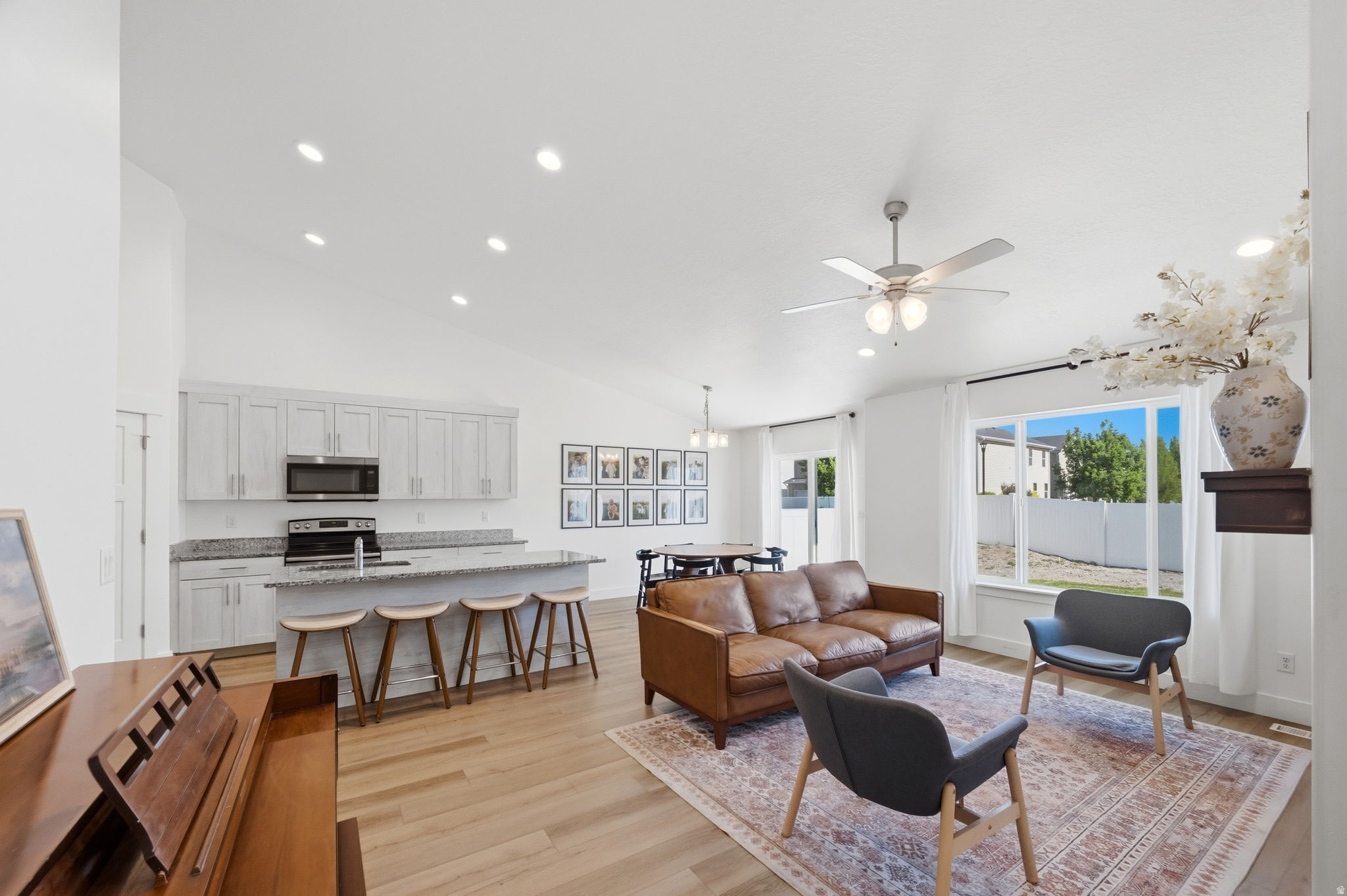 LANDING AT EAGLE MOUNTAIN - Residential