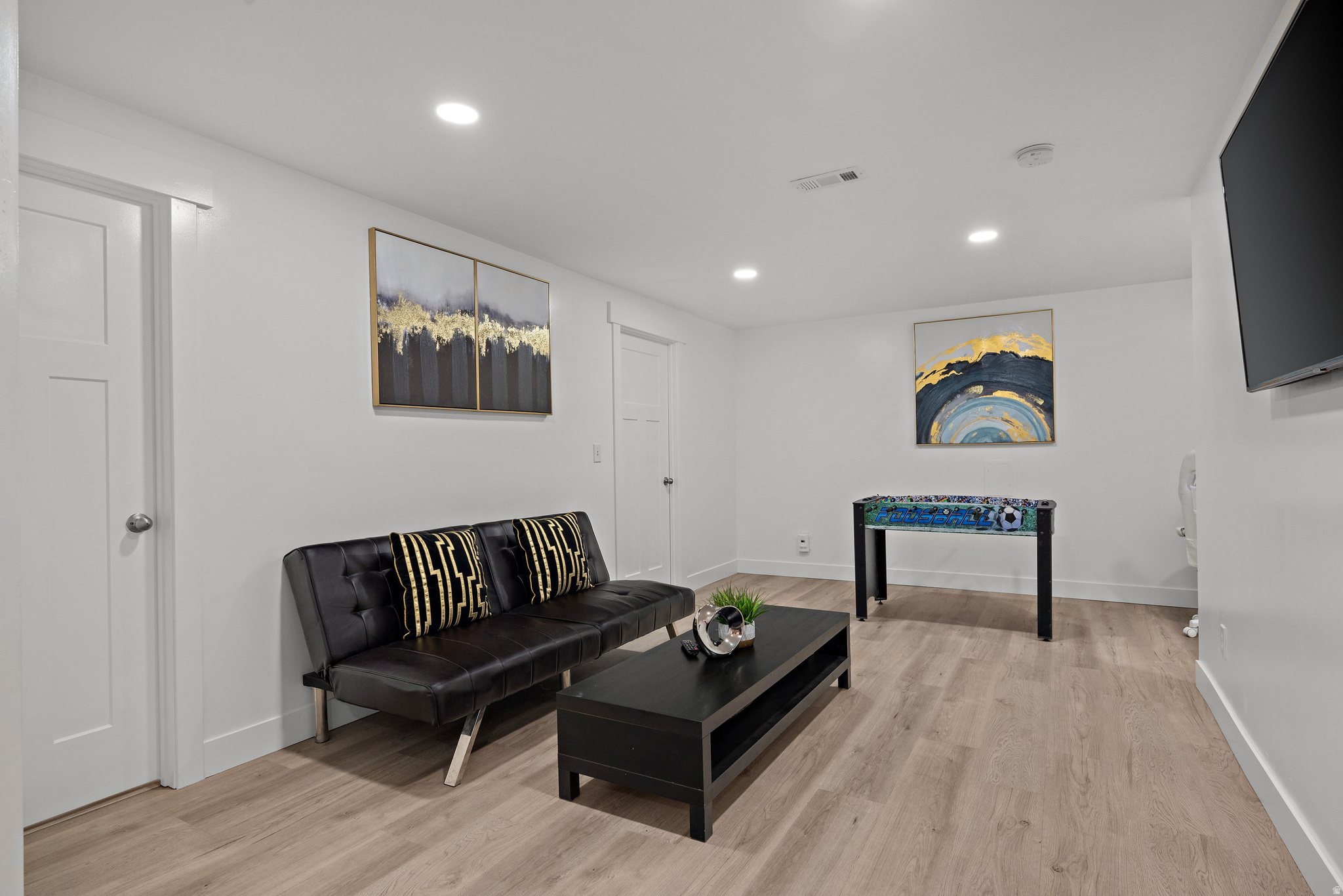 MOUNTAIN RIDGE - Residential