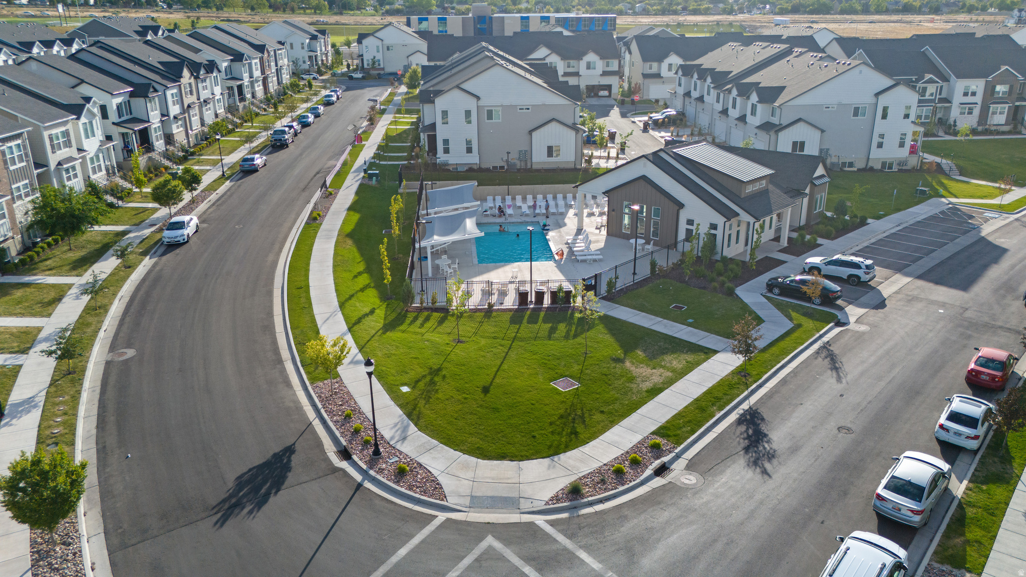 MOUNTAIN RIDGE - Residential