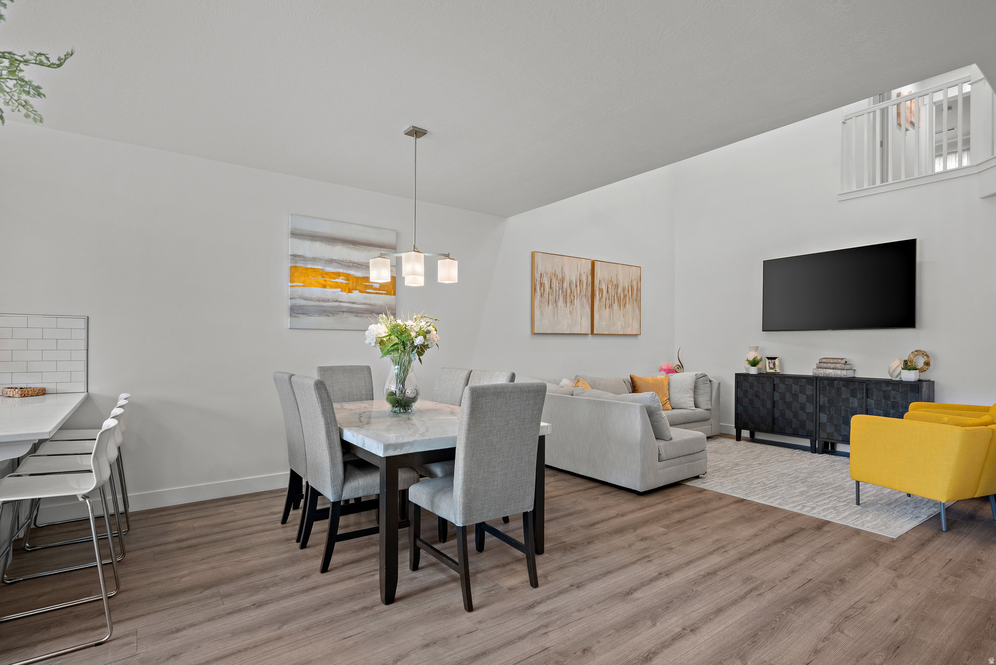 MOUNTAIN RIDGE - Residential