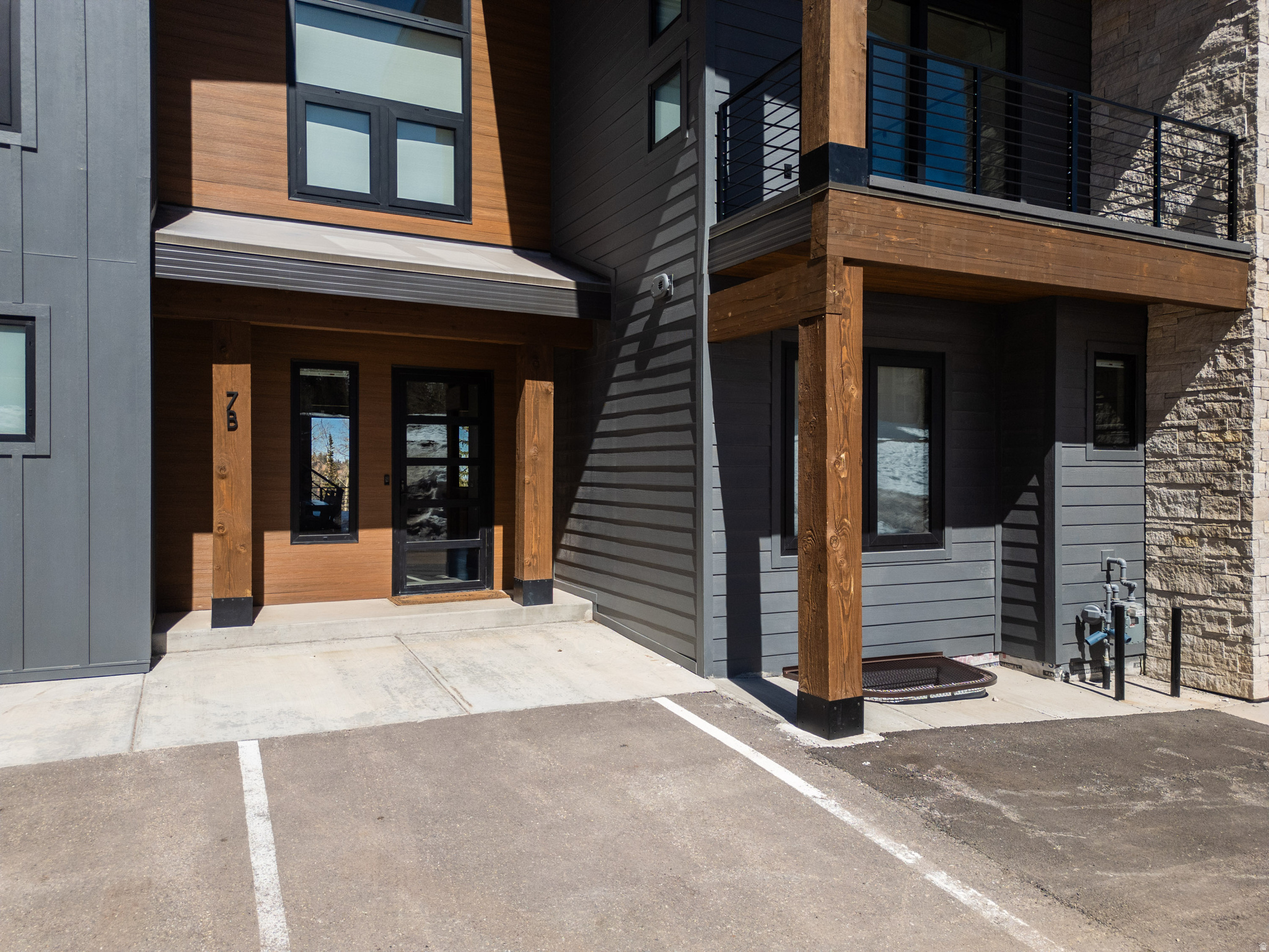 ELEVATE VILLAS - Residential