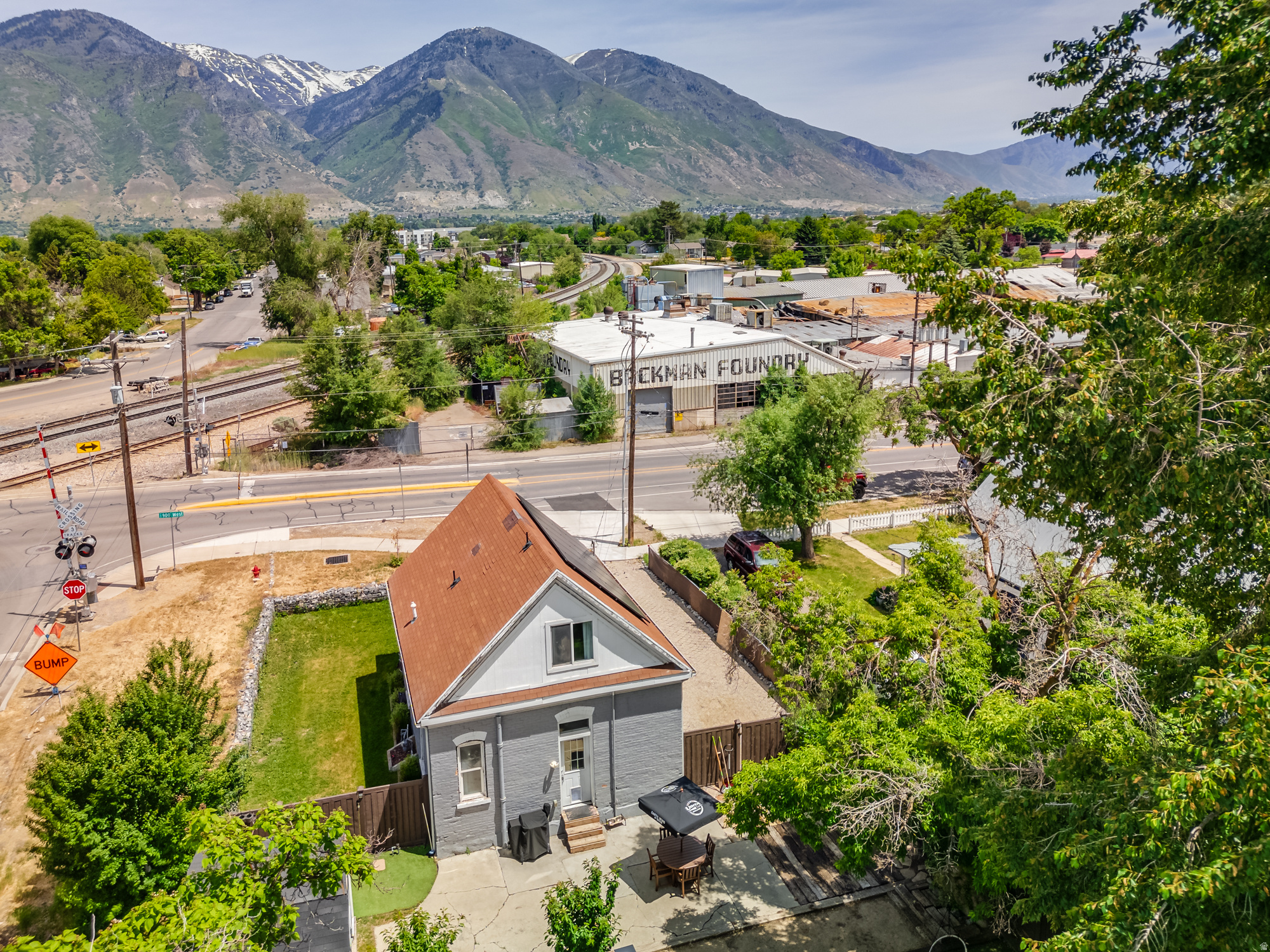 SUNNY RIDGE - Residential