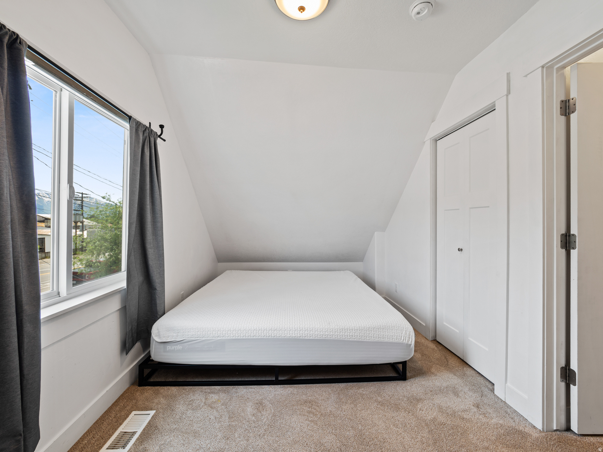 SUNNY RIDGE - Residential