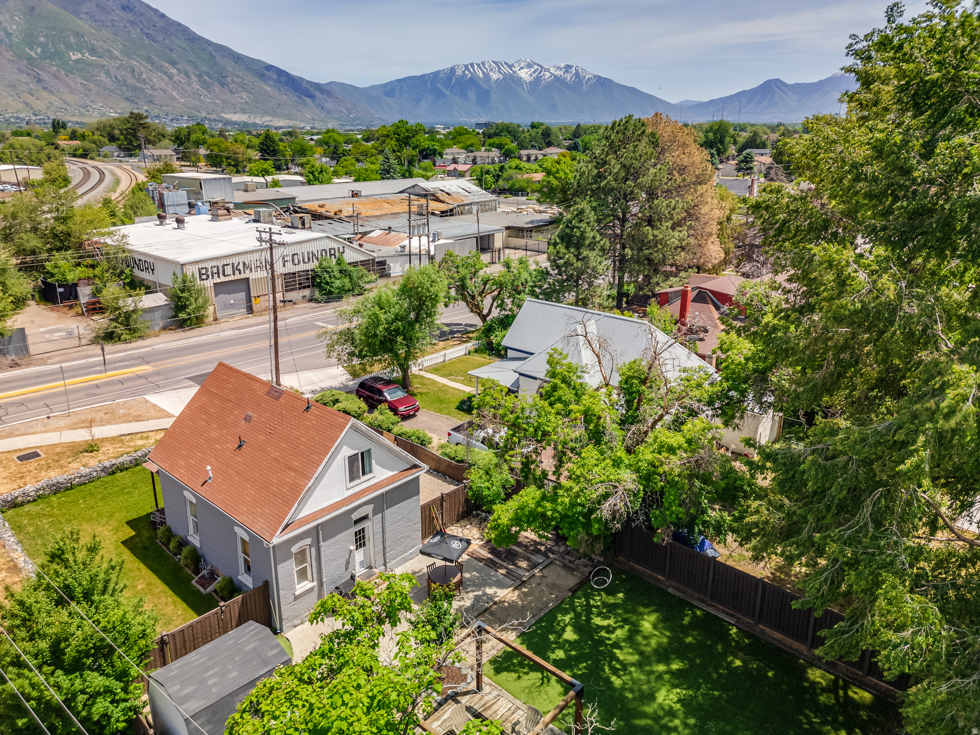 SUNNY RIDGE - Residential