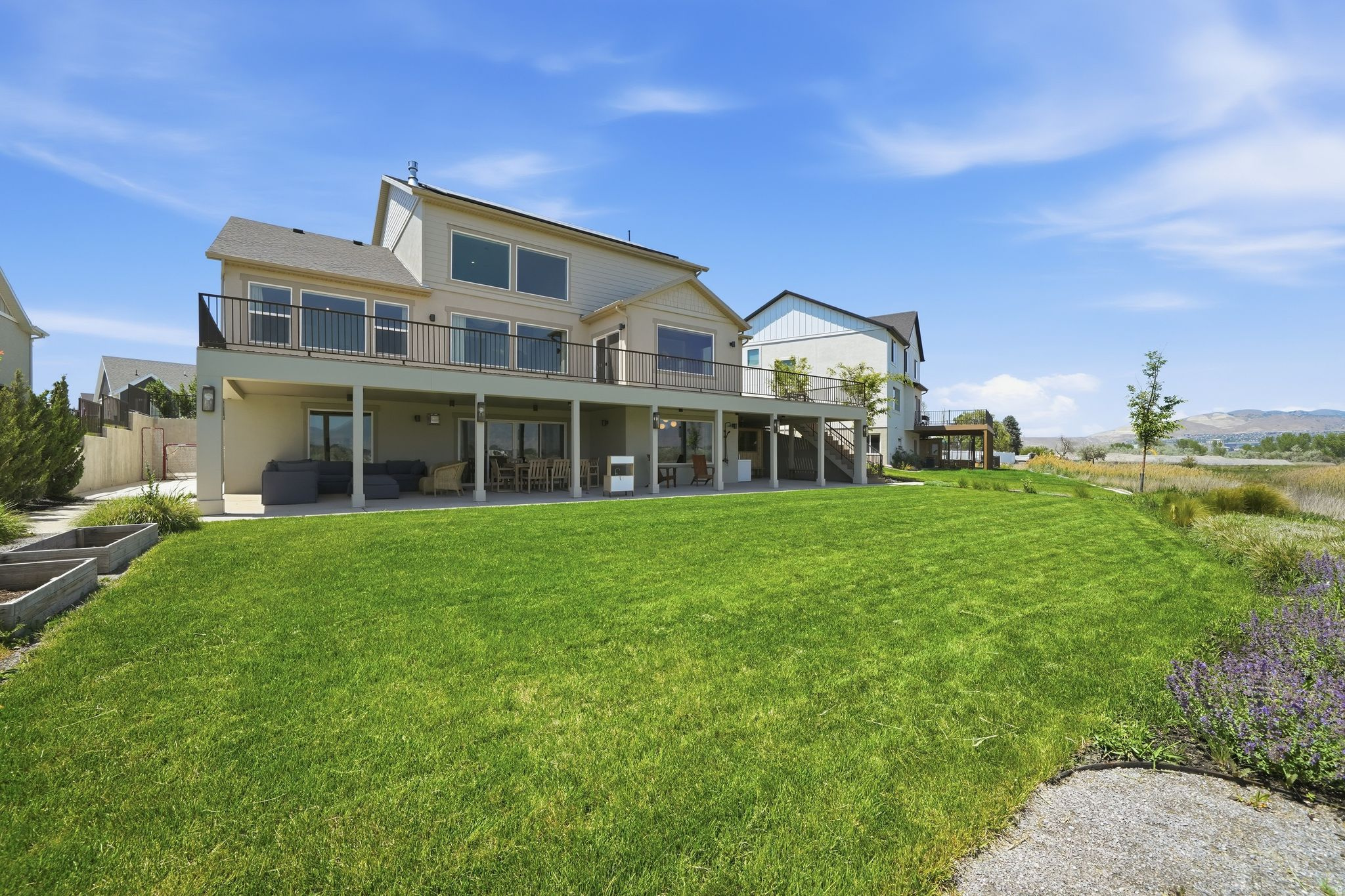 SPRING RANCH - Residential