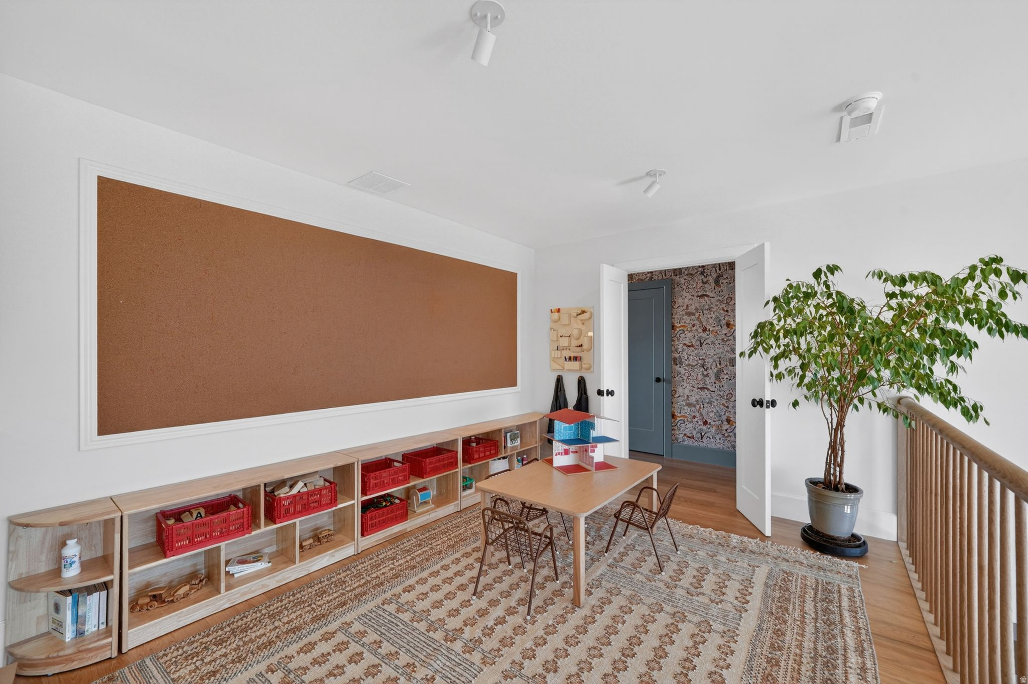 SPRING RANCH - Residential