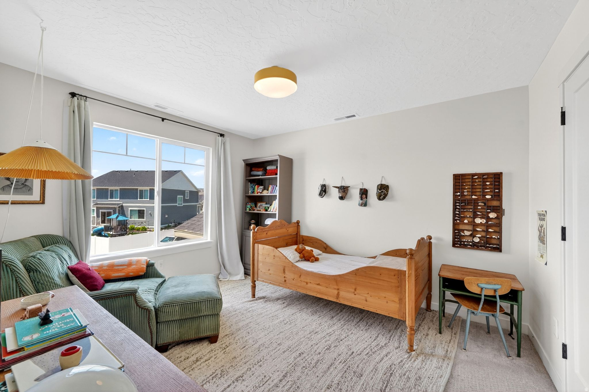 SPRING RANCH - Residential