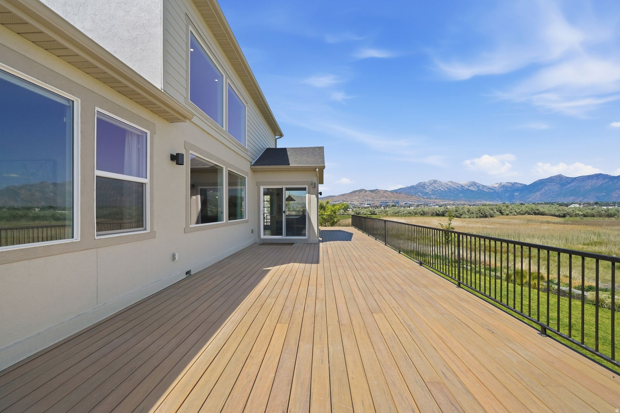 SPRING RANCH - Residential