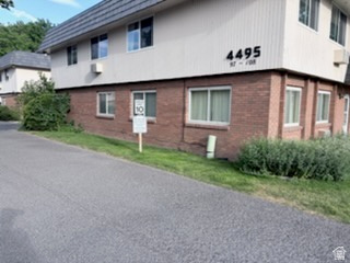MOUNTAIN VIEW PARK - Residential