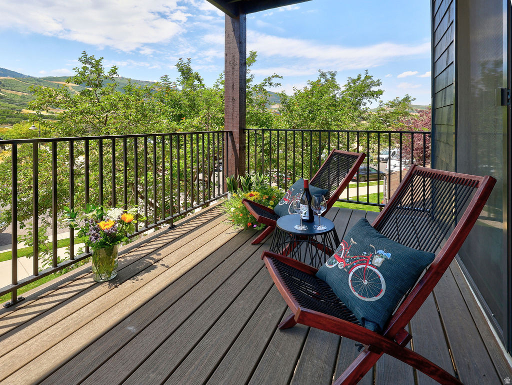 LODGE AT STILLWATER - Residential