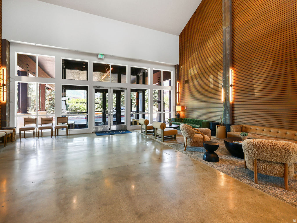 LODGE AT STILLWATER - Residential