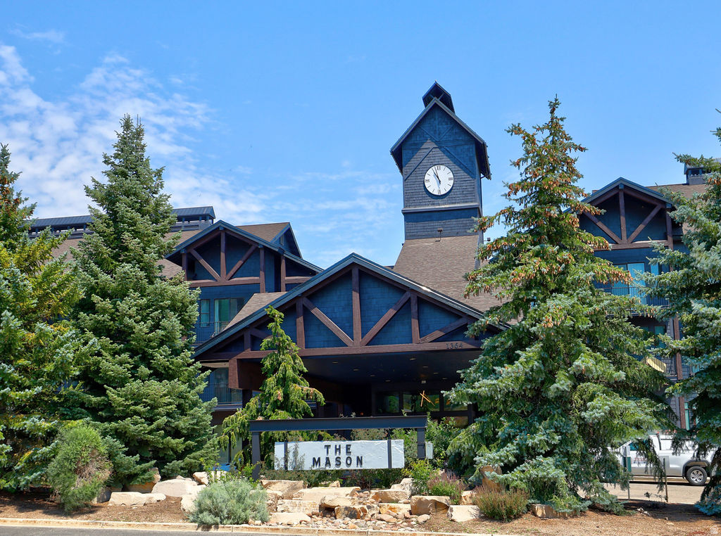 LODGE AT STILLWATER - Residential