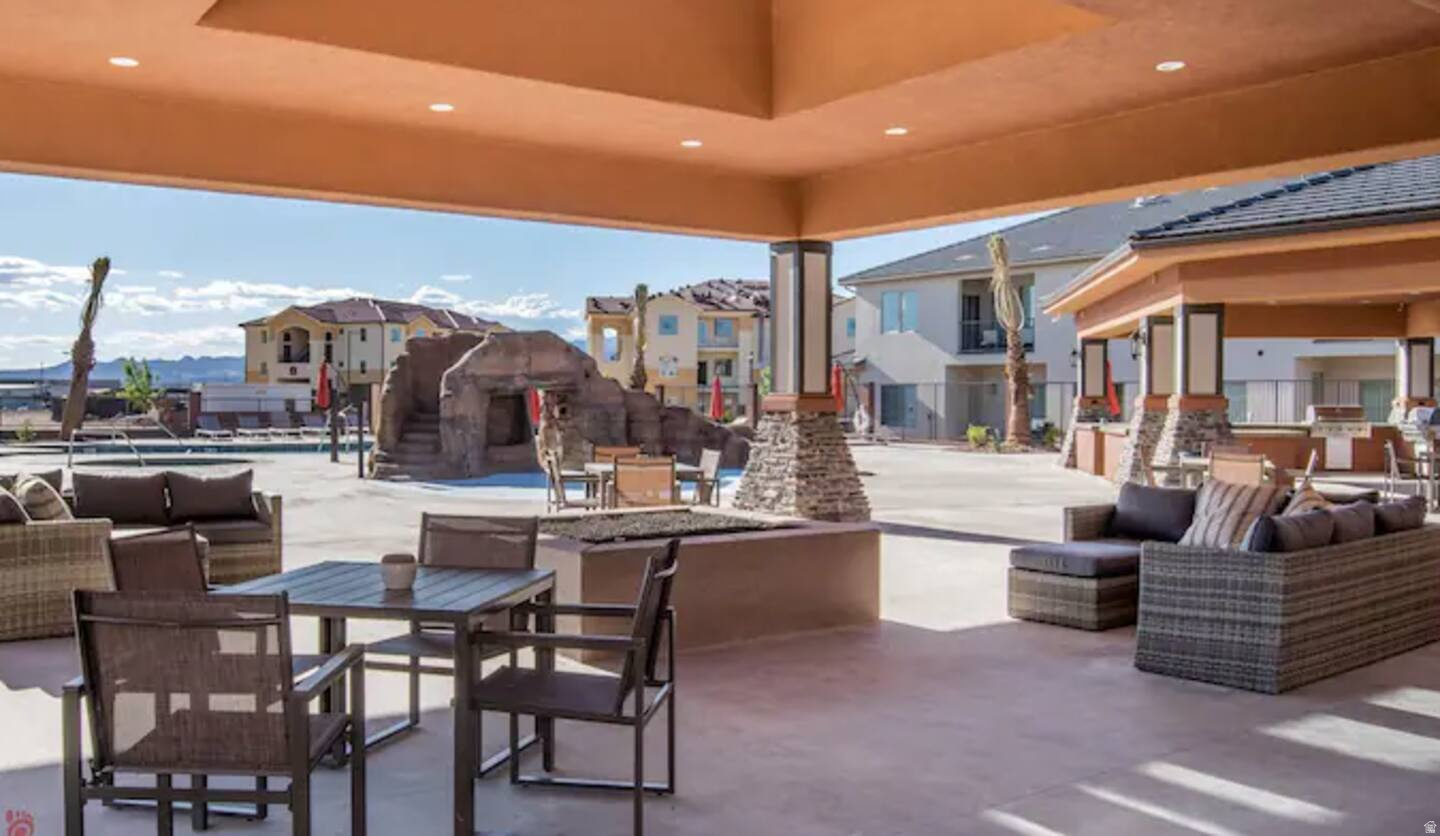 ZION VILLAGE TOWNHOMES 2 AMENDMENT A - Residential
