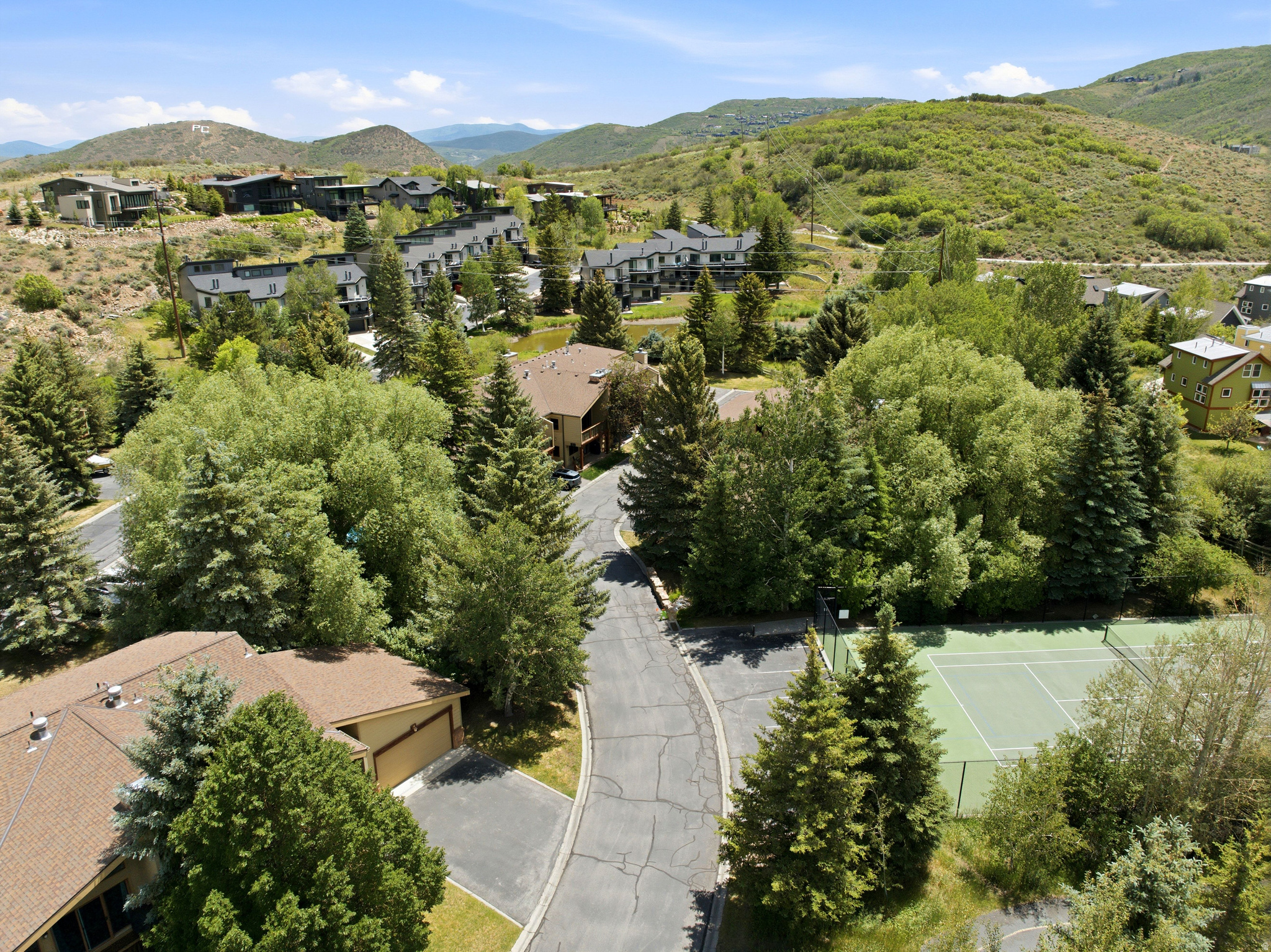 WINDRIFT CONDOMINIUM - Residential