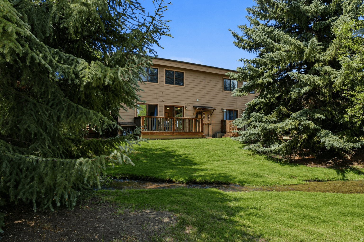 WINDRIFT CONDOMINIUM - Residential