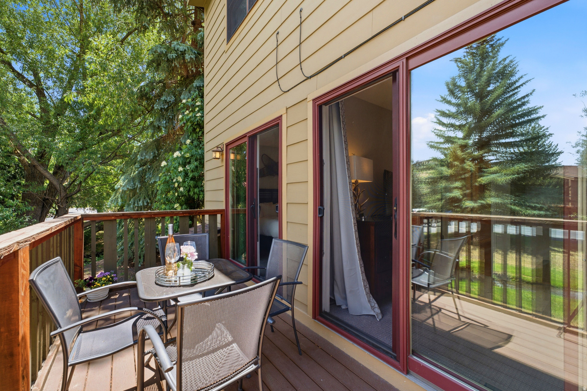 WINDRIFT CONDOMINIUM - Residential